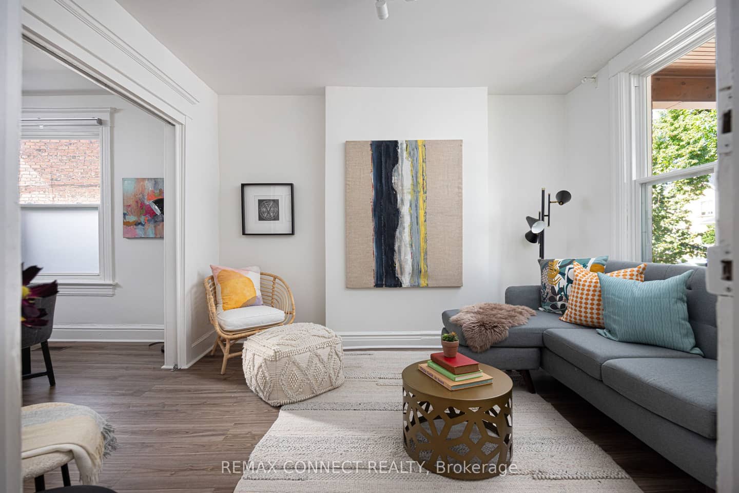 17 Muir Avenue, Toronto, ON M6H 1E7