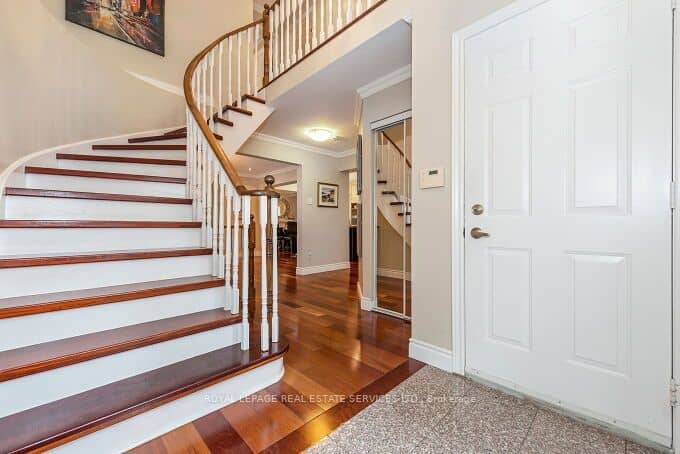 1905 Broad Hollow Gate 50, Mississauga, ON L5L 5X2