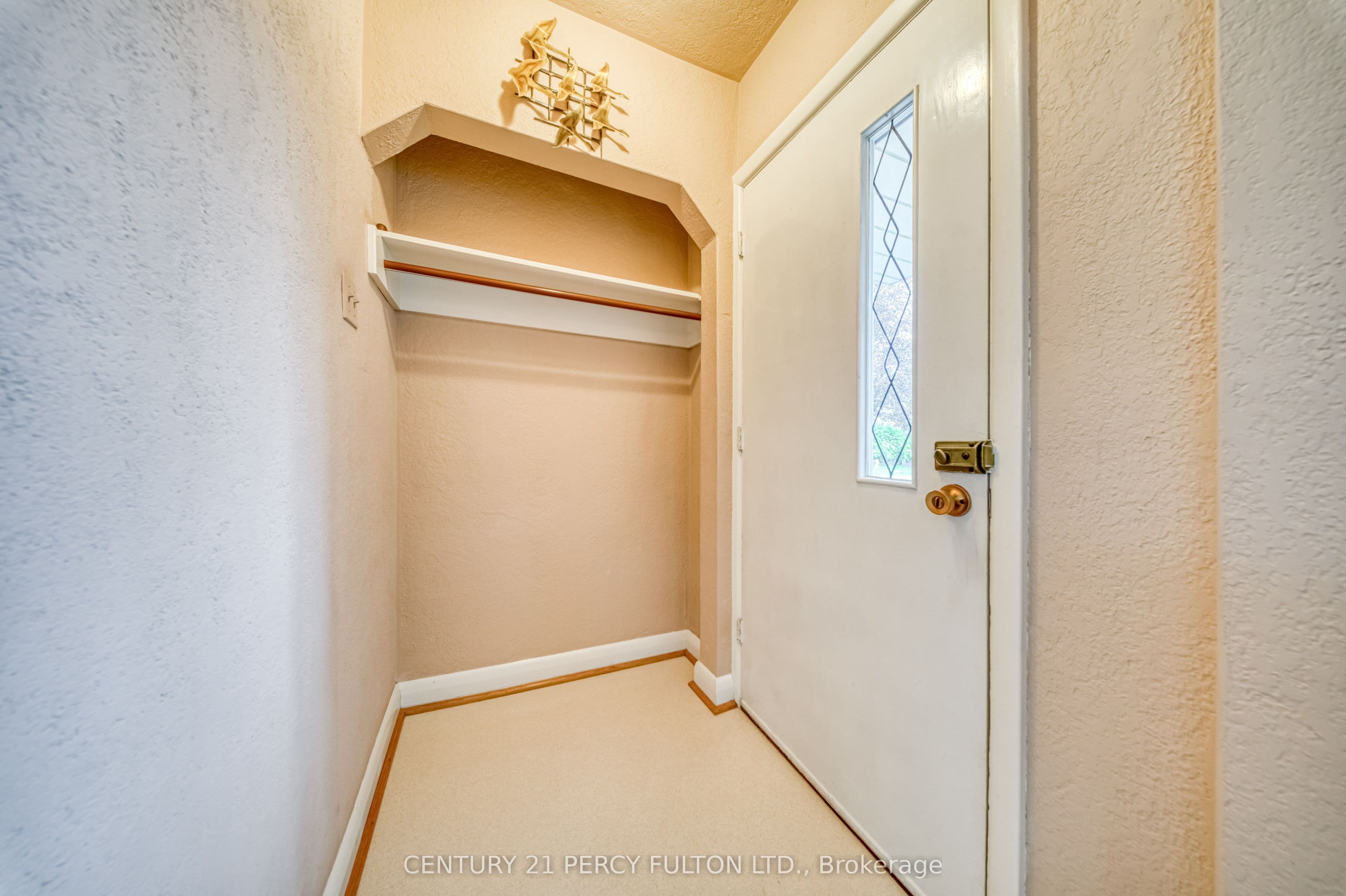 13 Graylee Avenue, Toronto, ON M1J 1M5