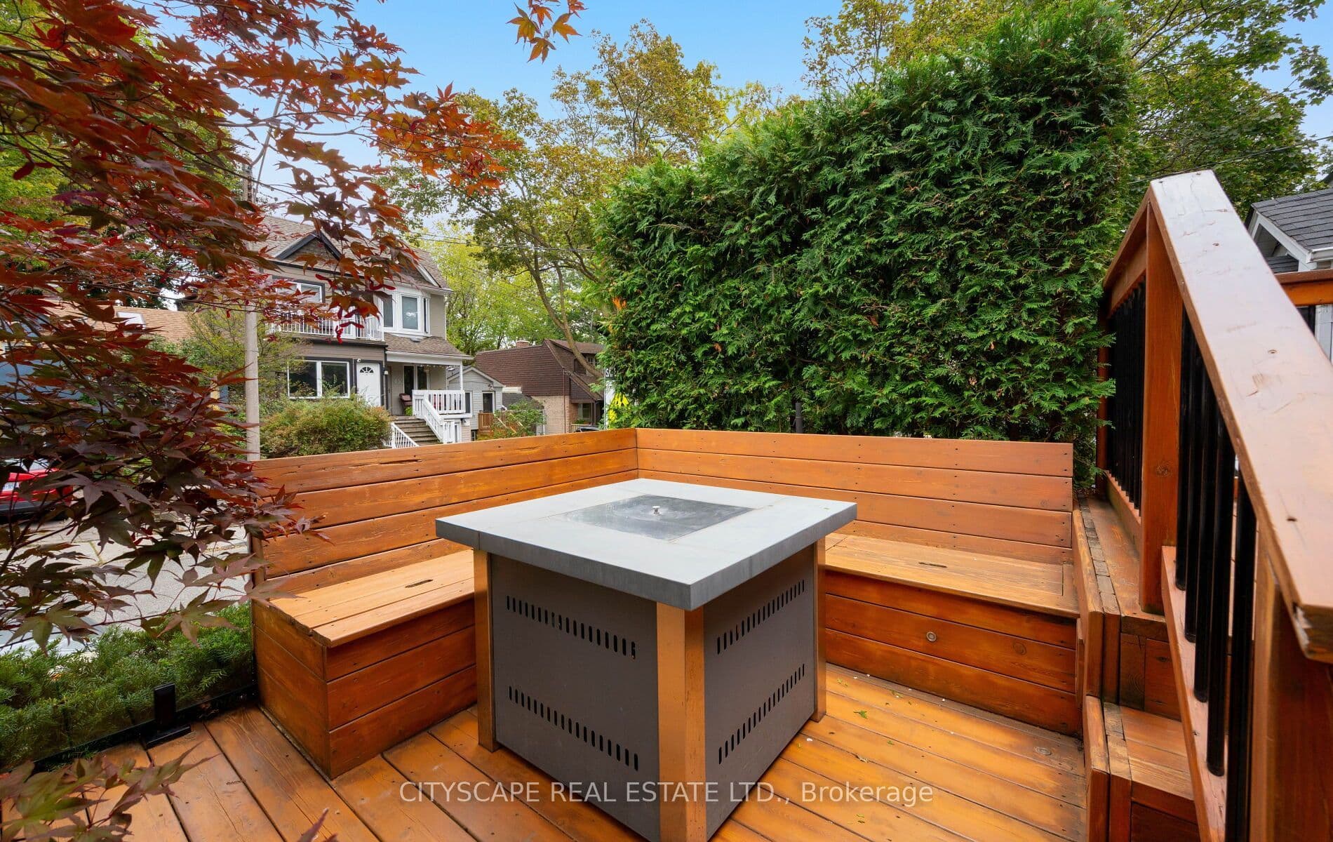 48 Golfview Avenue, Toronto, ON M4E 2K1