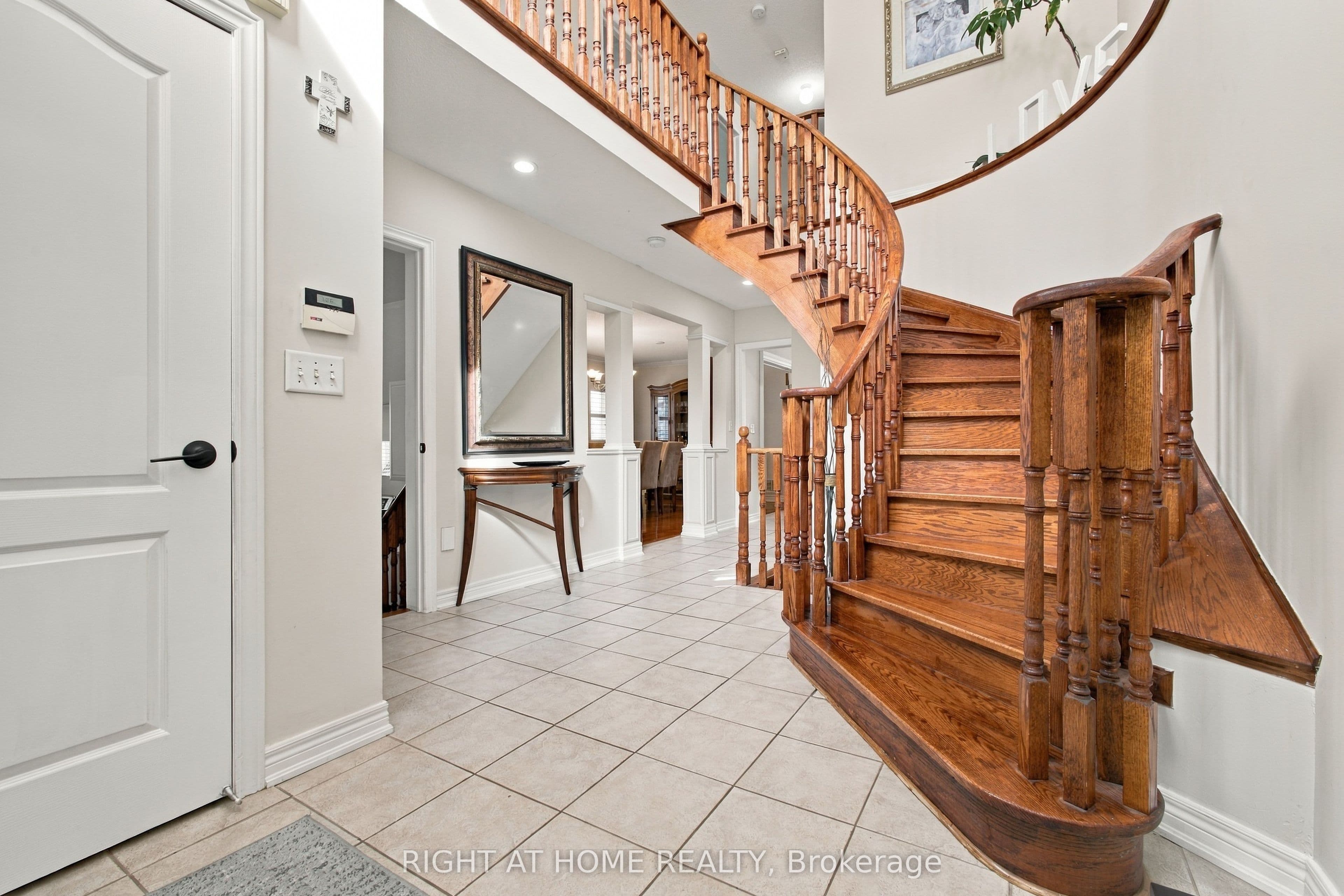 212 Bachman Drive, Vaughan, ON L6A 3V9