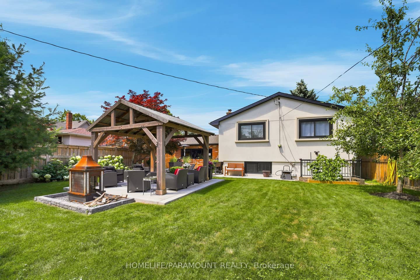 543 Limerick Road, Burlington, ON L7L 2K5