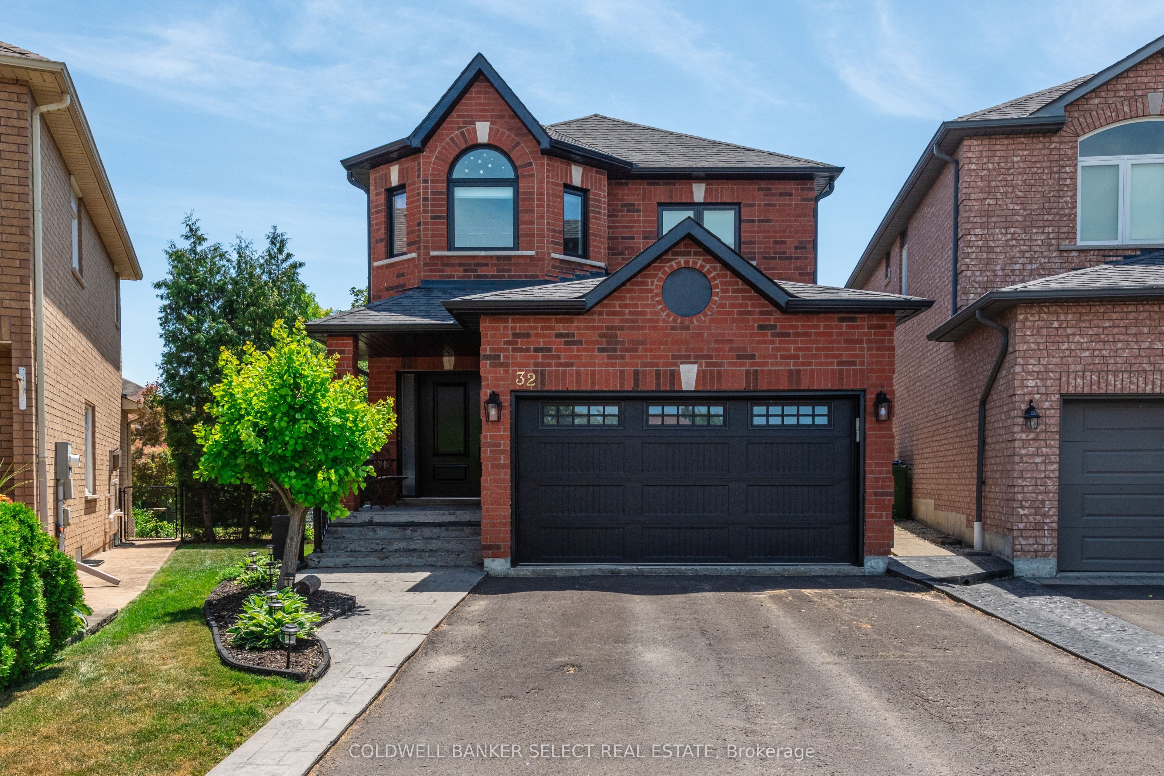 32 Coolspring Crescent, Caledon, ON L7E 1W6