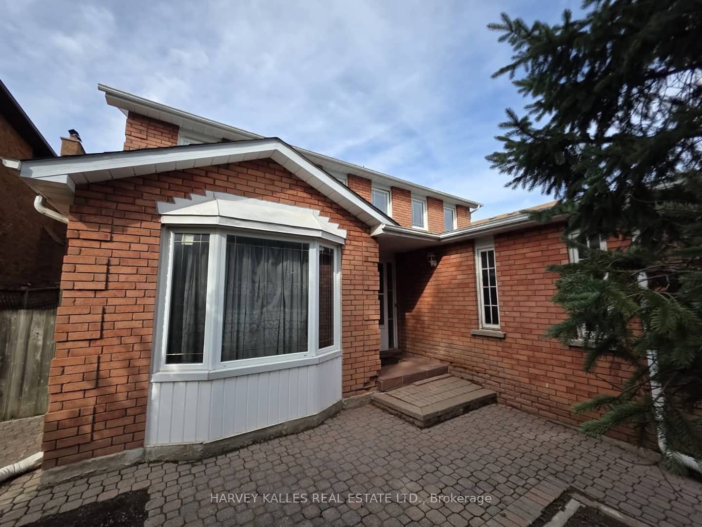 1627 Rayleen Crescent, Pickering, ON L1X 1X4