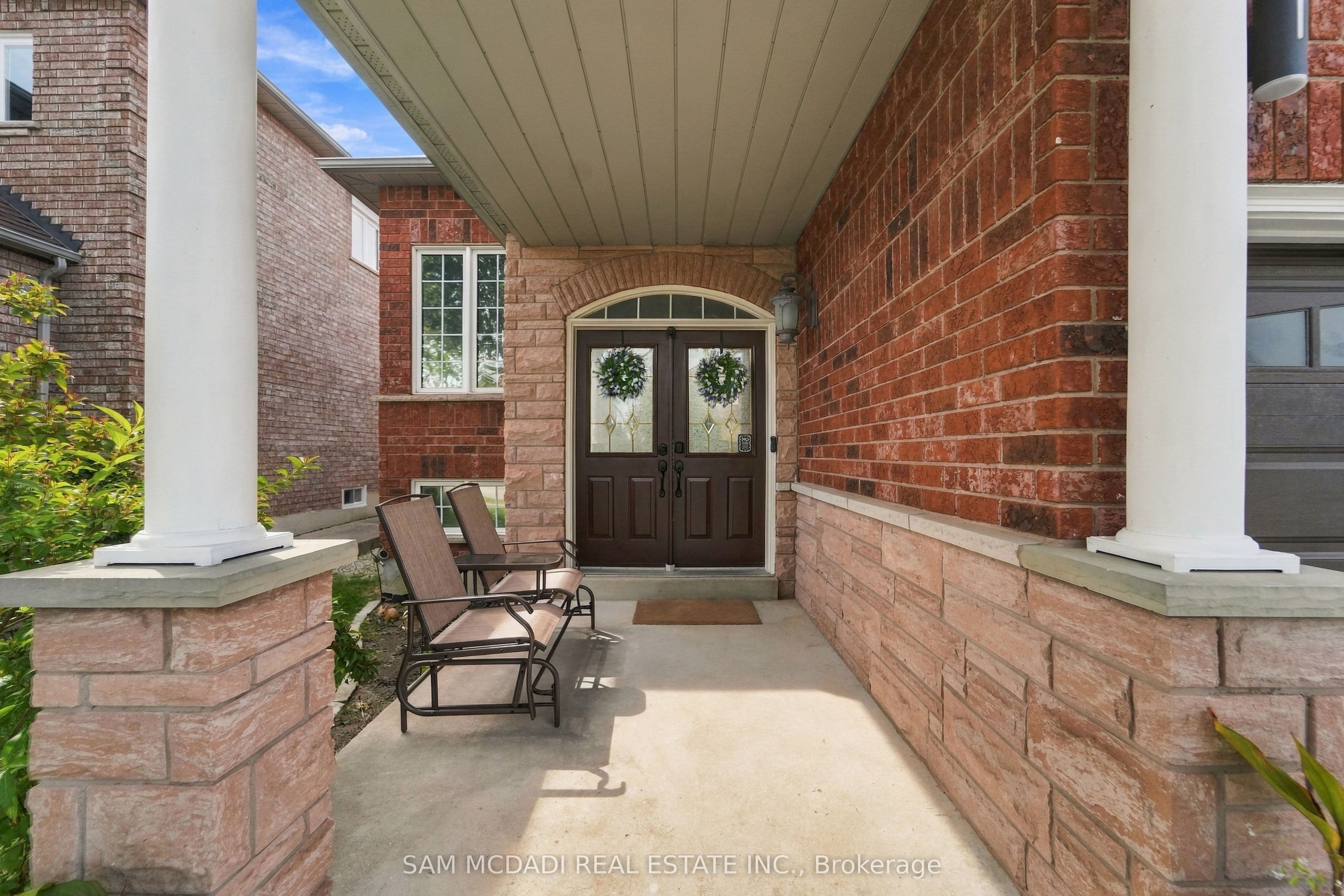 400 Forest Fountain Drive, Vaughan, ON L4H 1W4