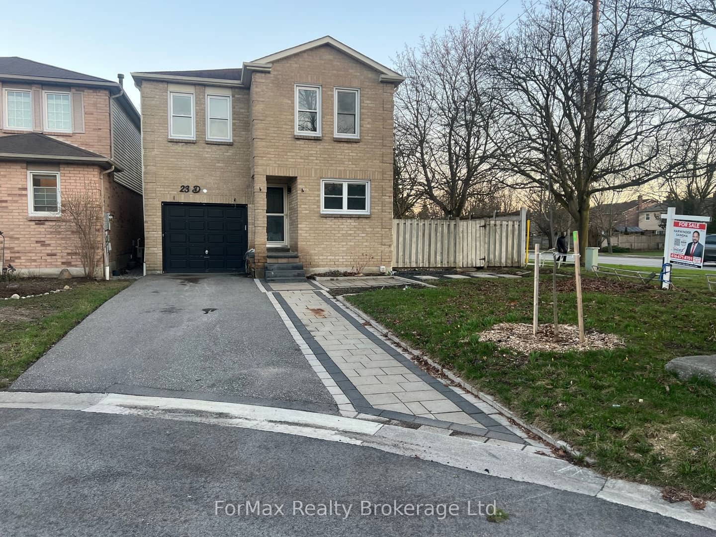 23 Drew Court, Whitby, ON L1N 8X6