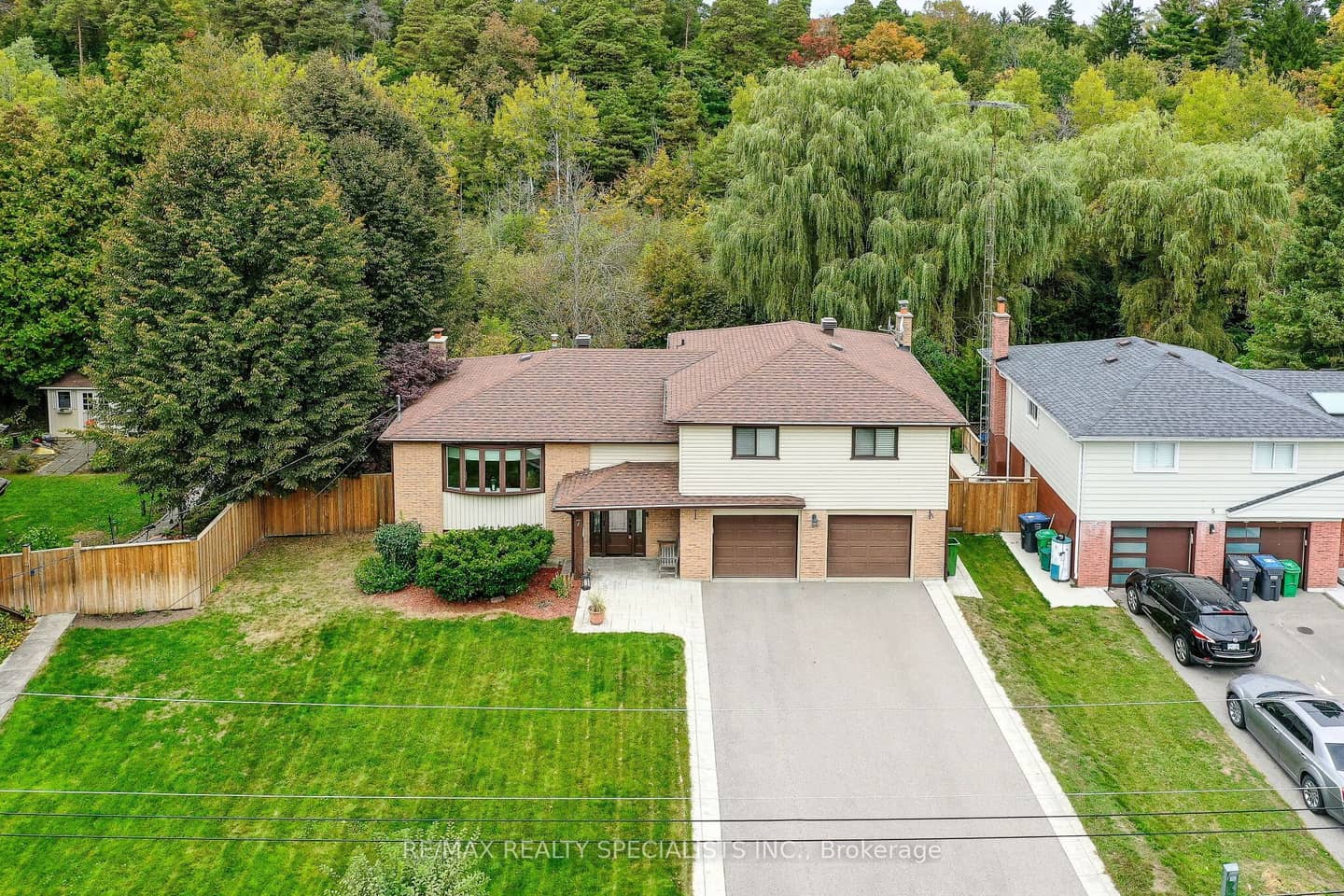 7 Orsi Road, Caledon, ON L7C 1K9