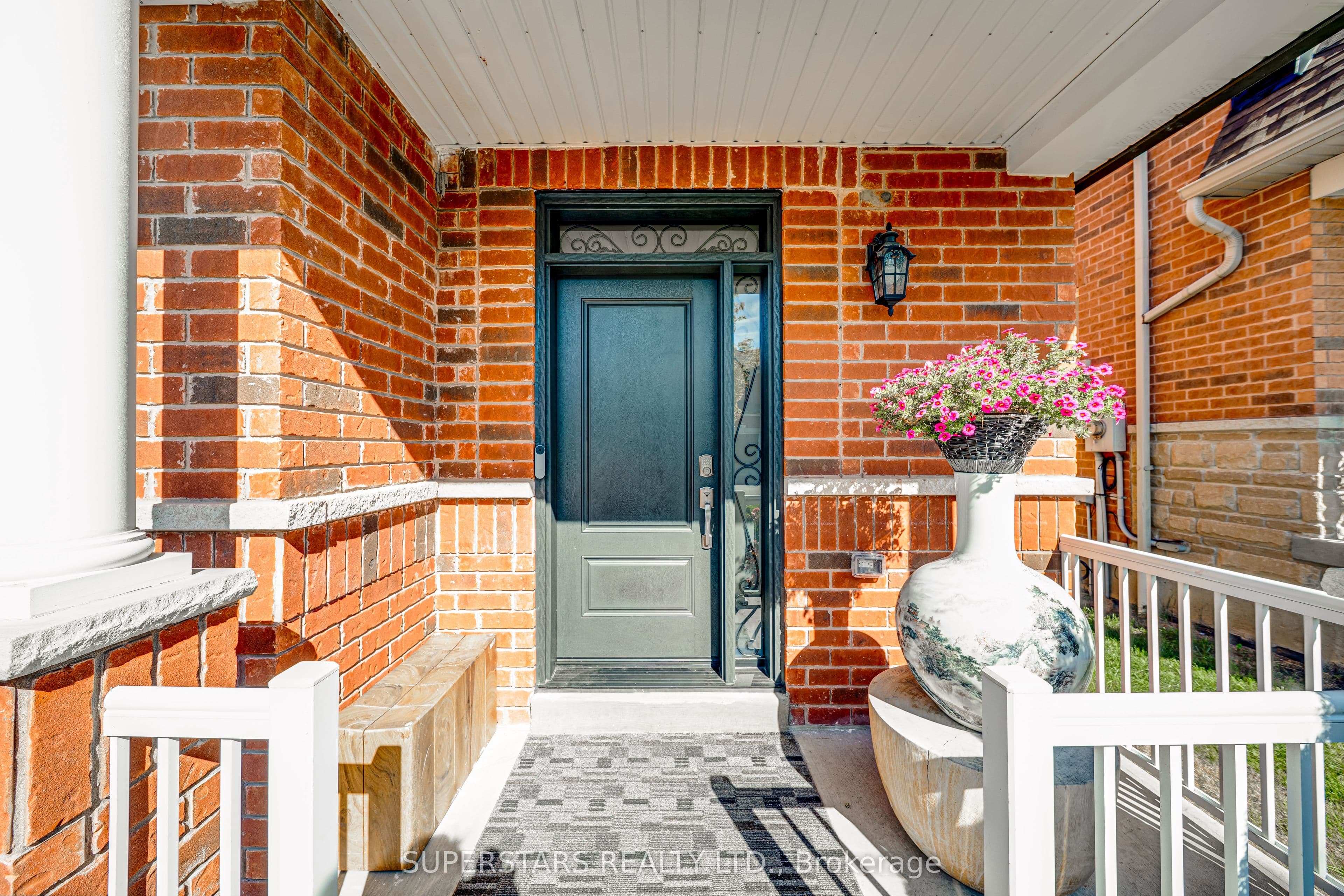 101 Gar Lehman Avenue, Markham, ON L4A 0W9
