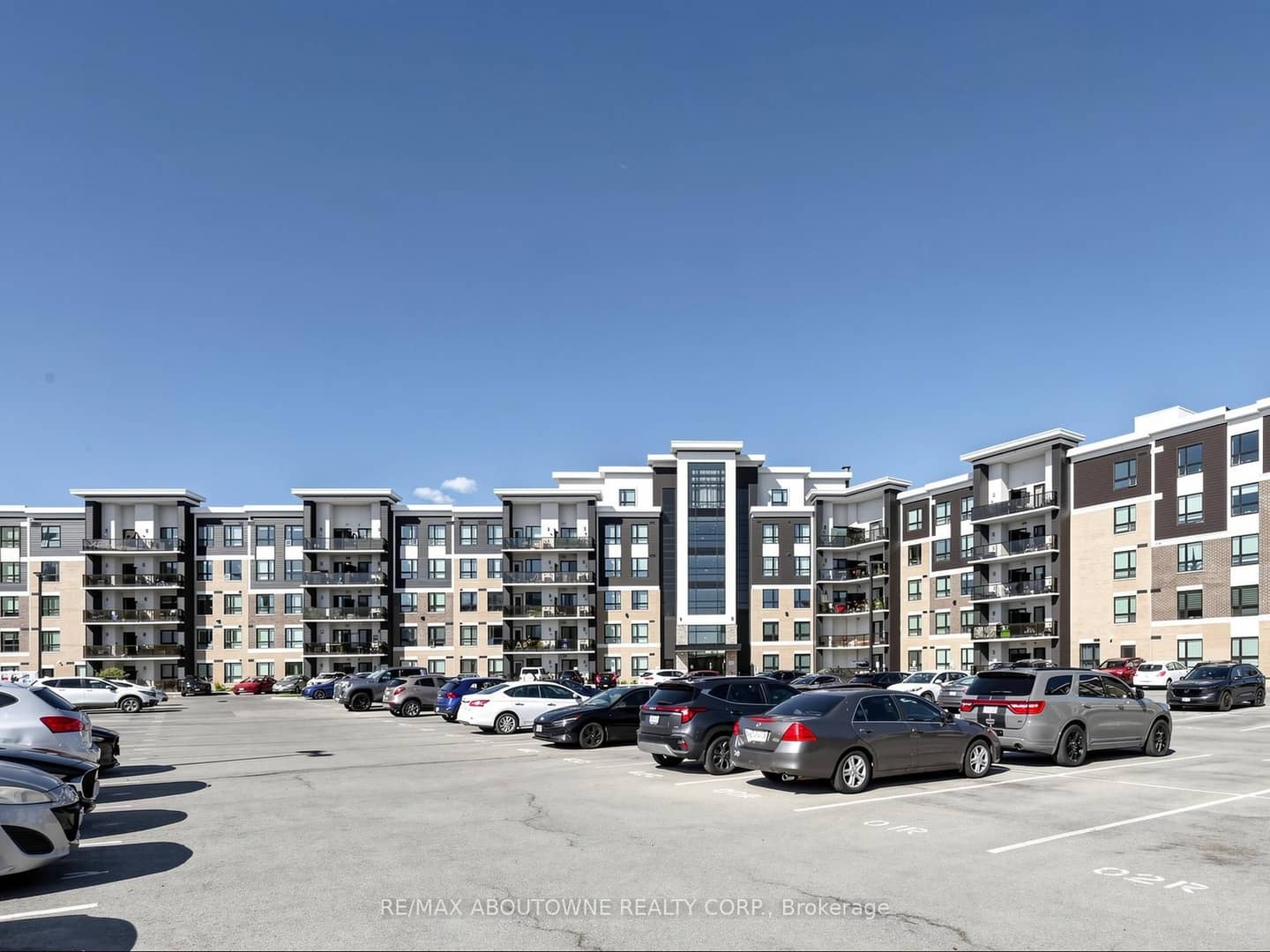 630 Sauve Street 418, Milton, ON L9T 9A6