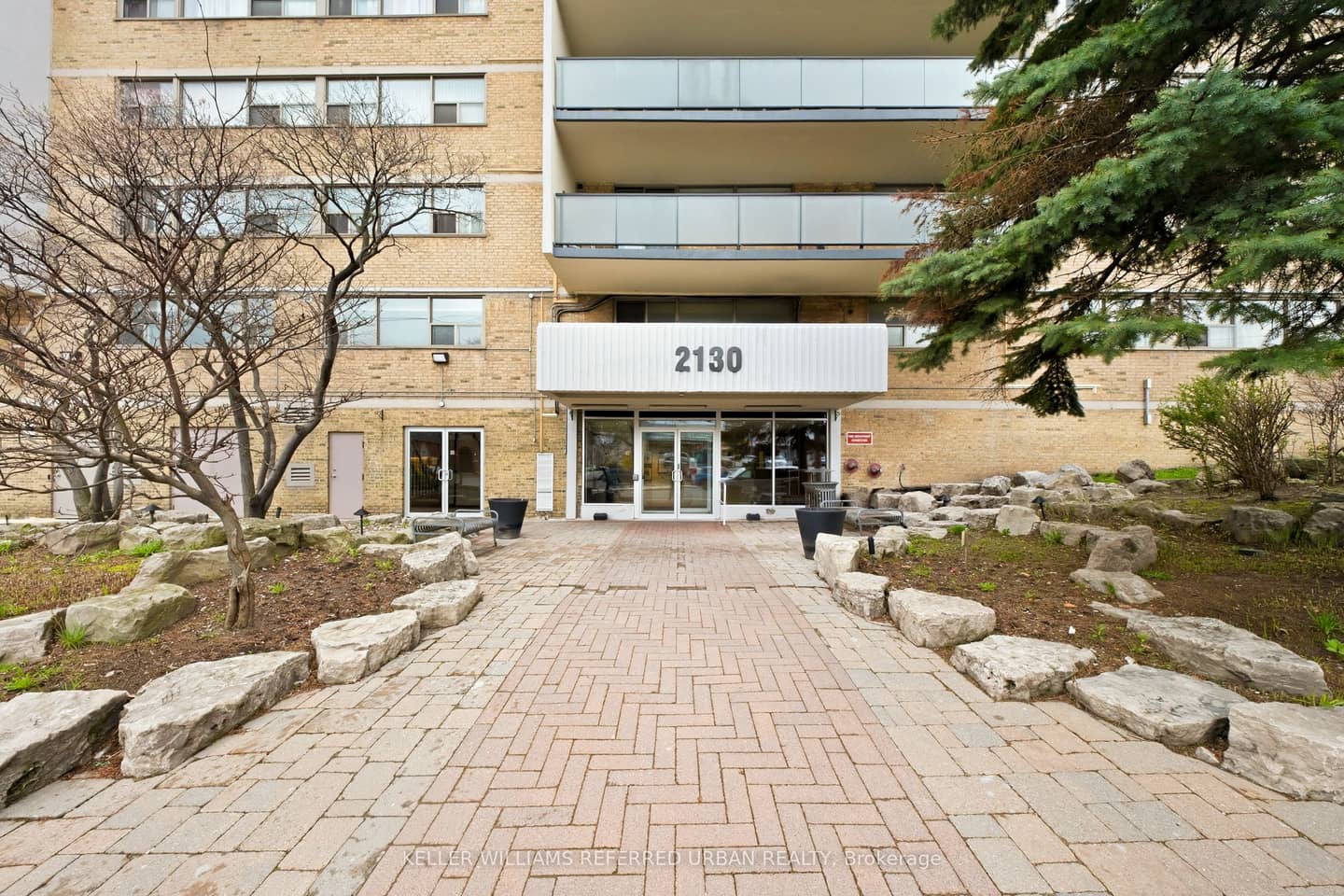 2130 Weston Road 1401, Toronto, ON M9N 3R9