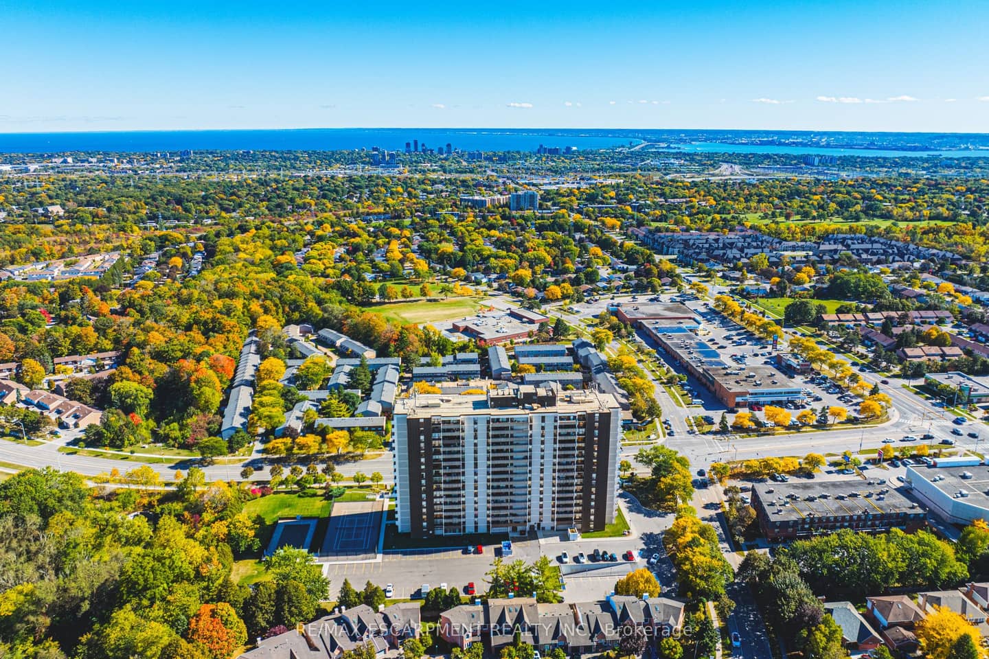 2055 UPPER MIDDLE Road 1105, Burlington, ON L7P 3P4