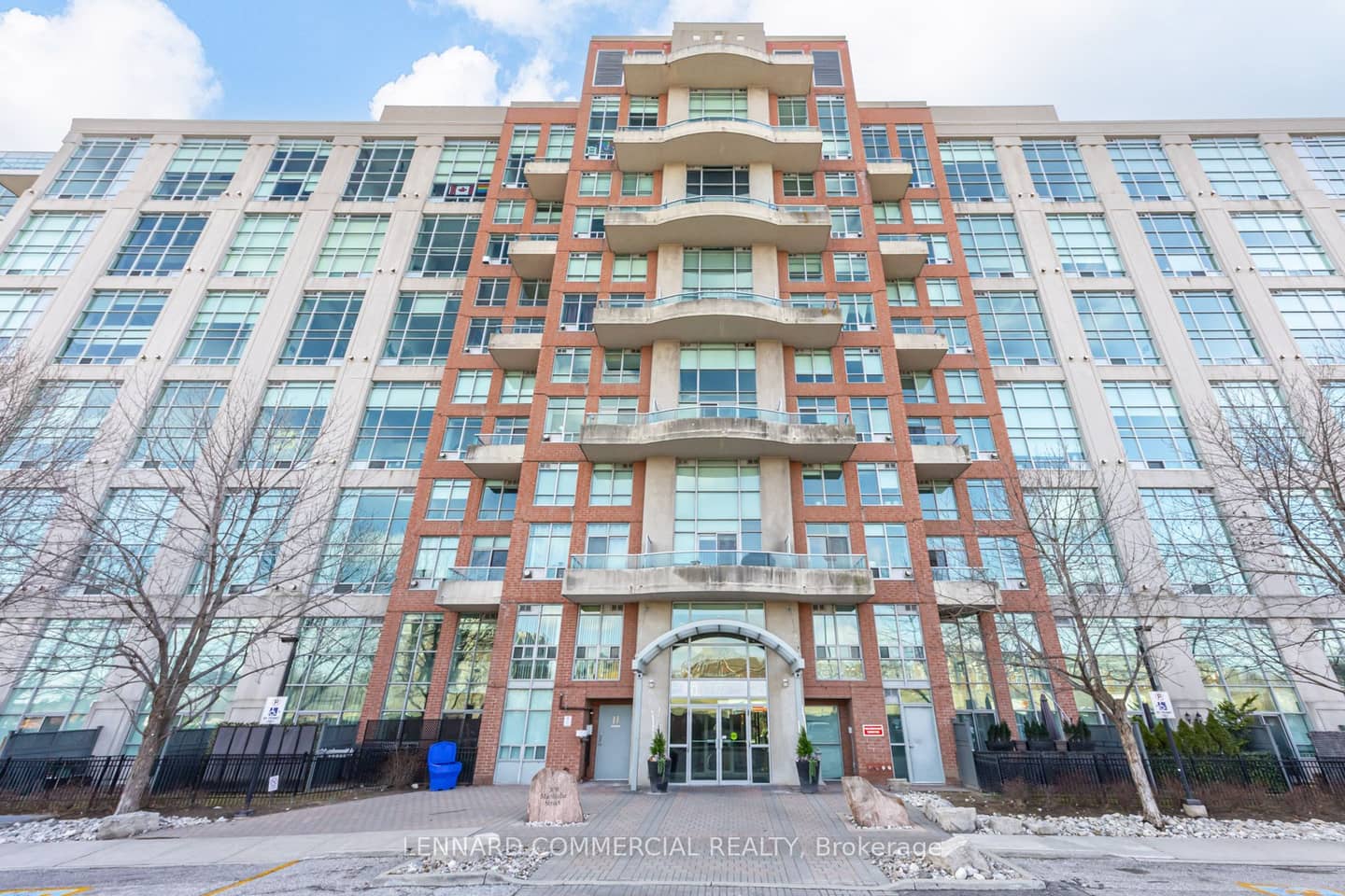 200 Manitoba Street 417, Toronto, ON M8Y 3Y9