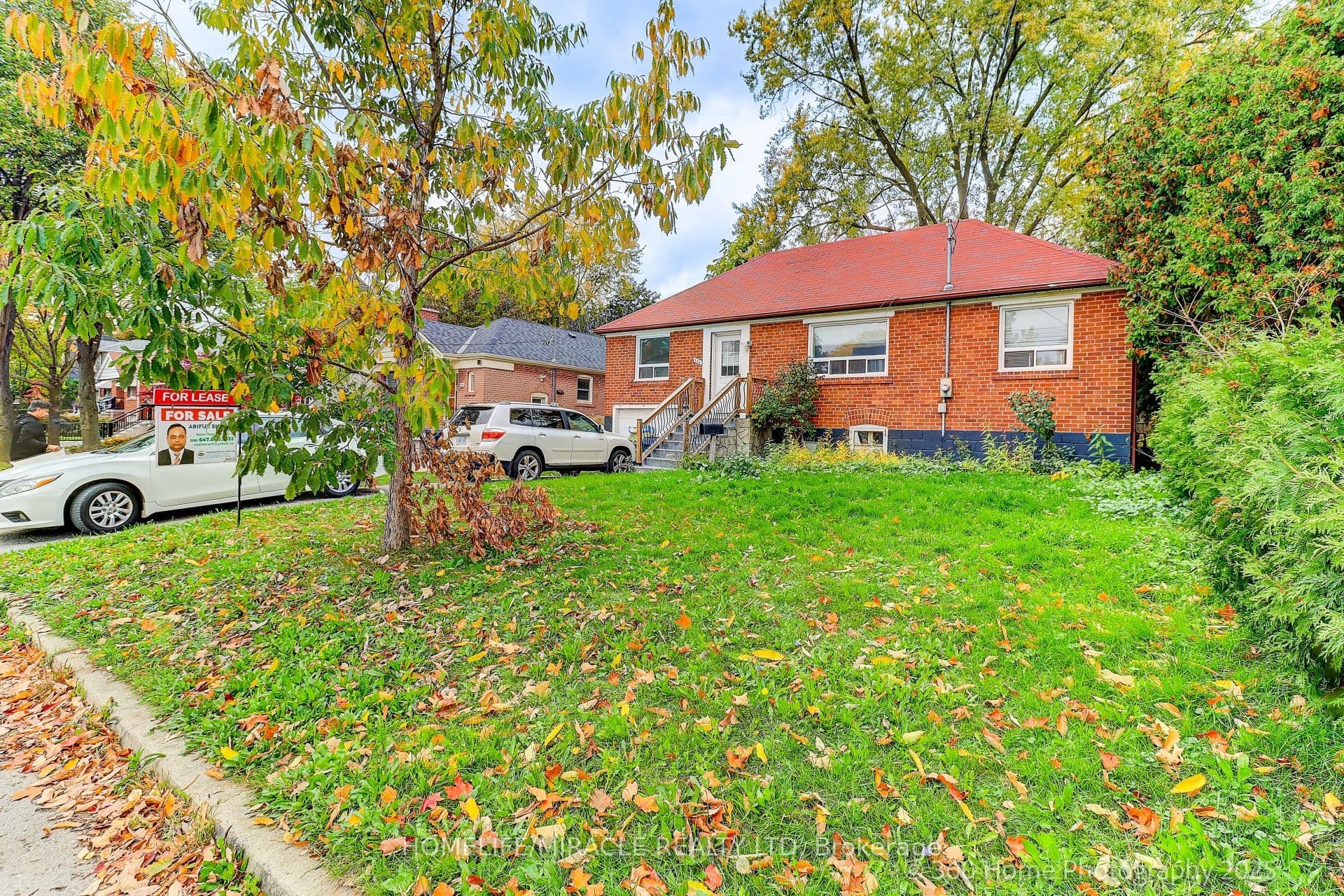 106 Johnston Avenue, Toronto, ON M2N 1H2