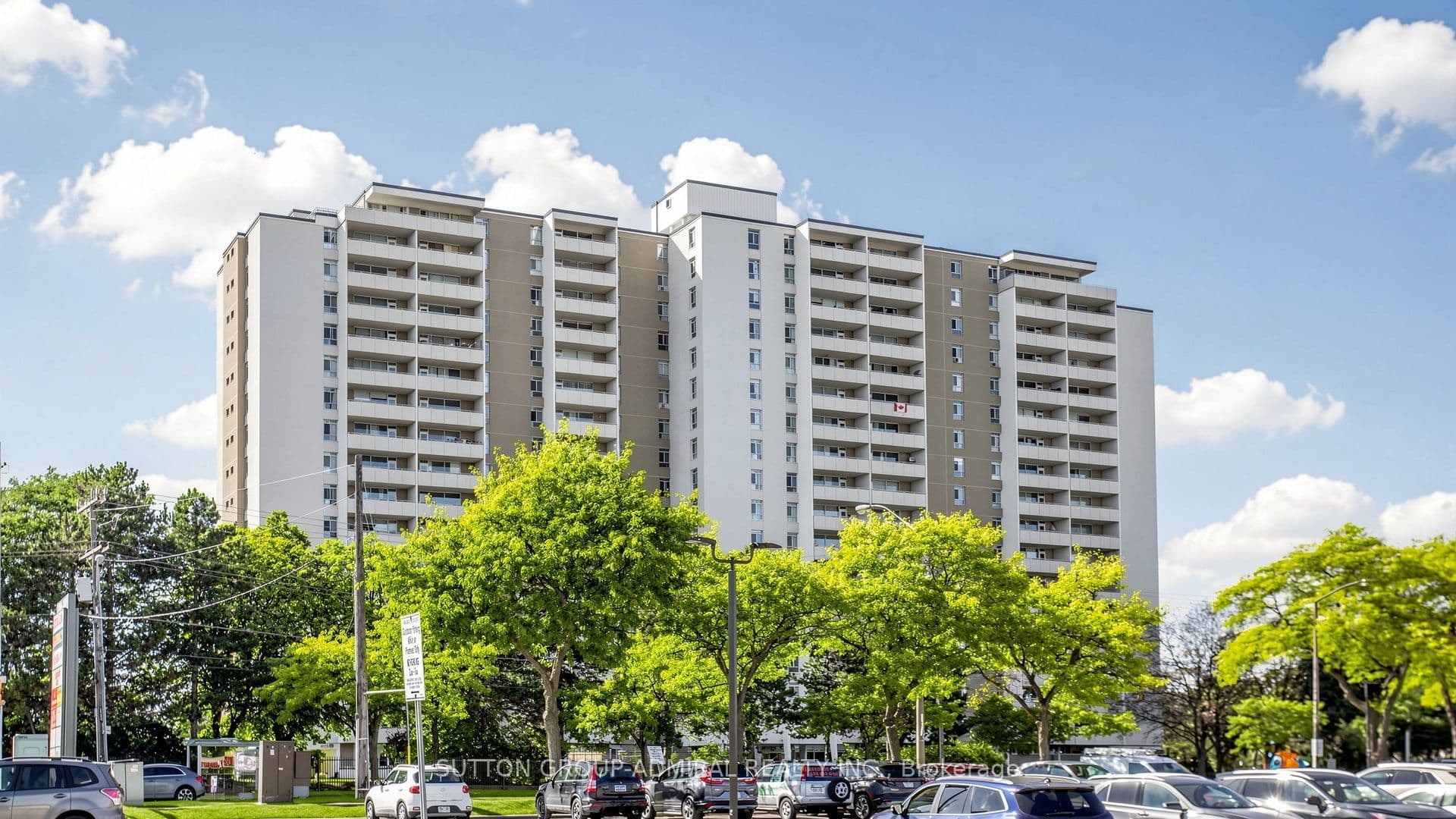 2550 Pharmacy Avenue 1804, Toronto, ON M1W 1H9