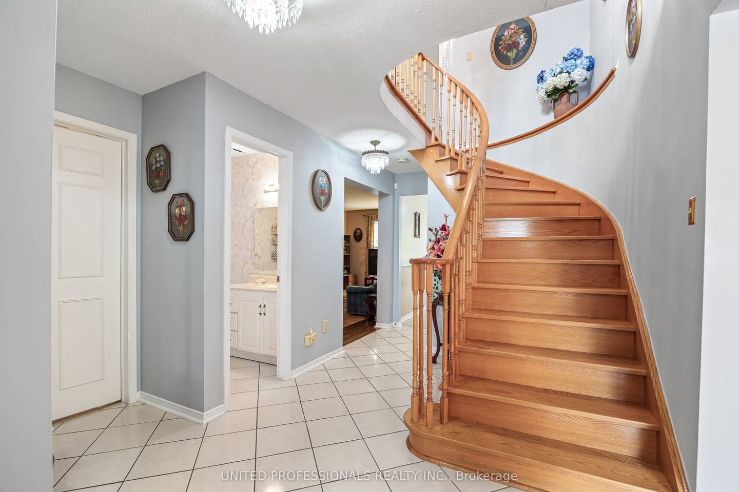 4419 Hearthside Drive, Mississauga, ON L5R 1R3