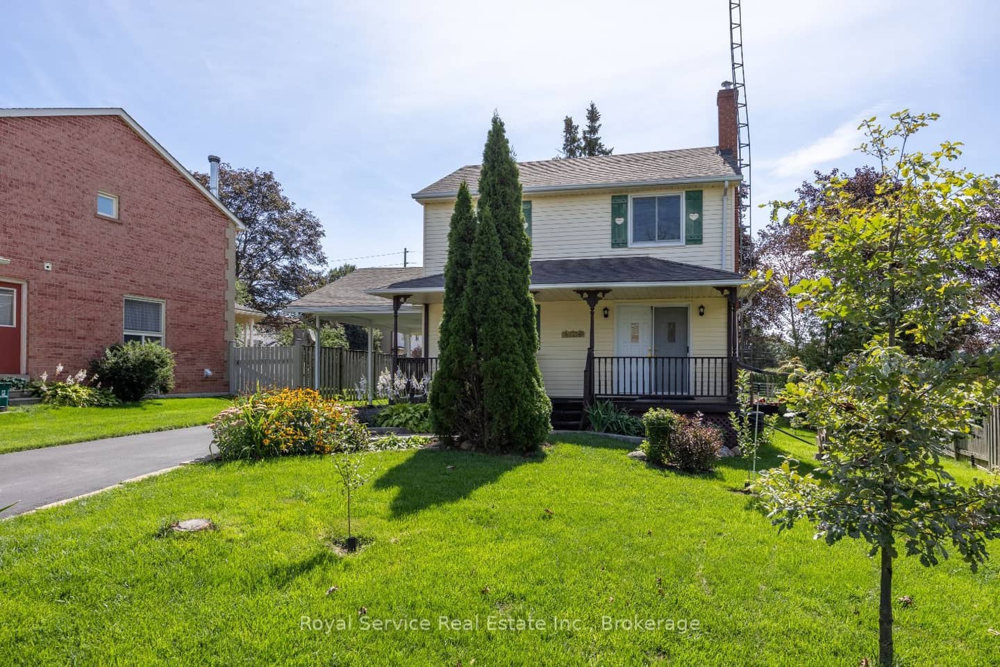 627 Whistler Drive, Oshawa, ON L1J 8K2