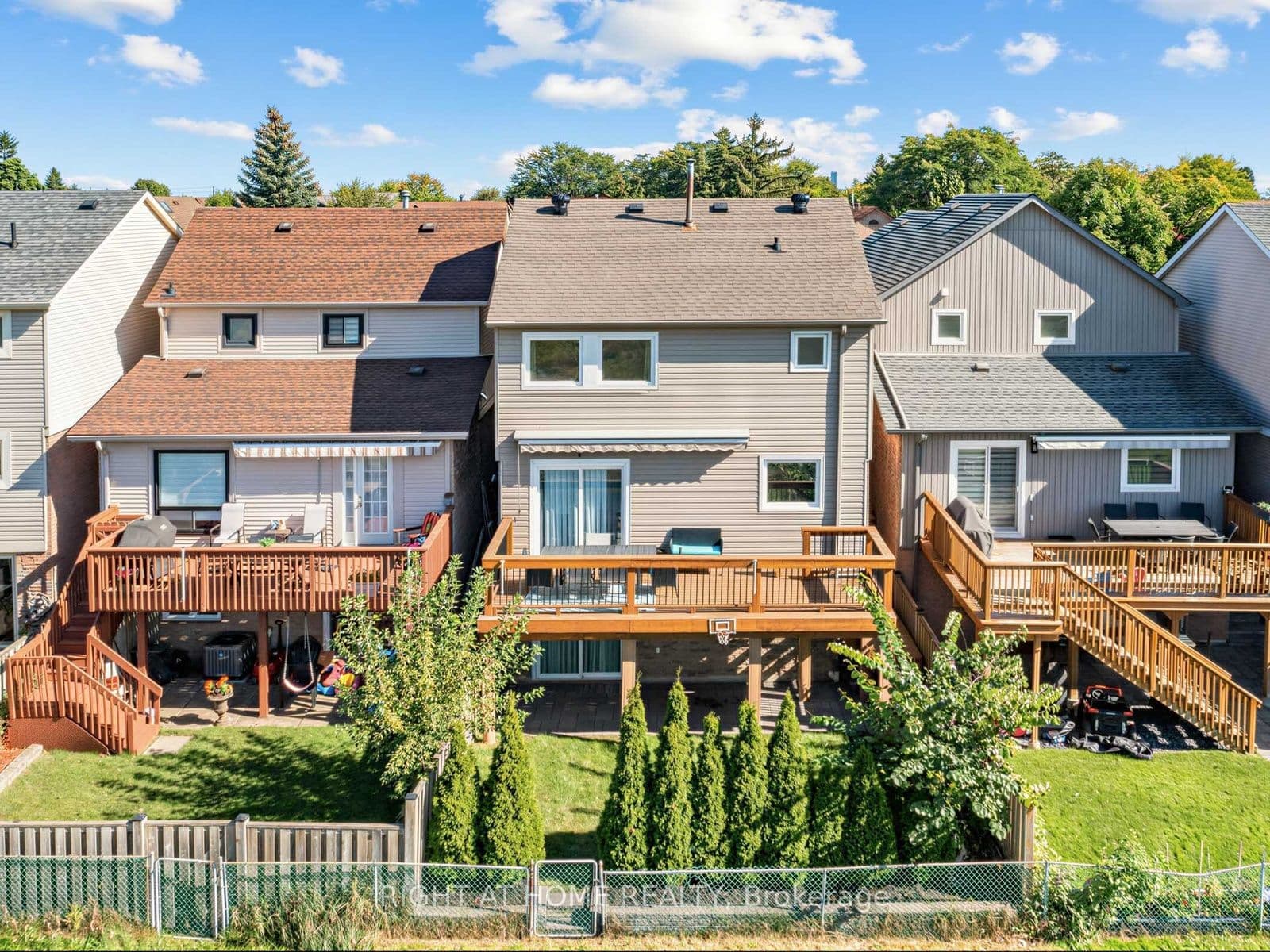 67 Bigham Crescent, Toronto, ON M9C 5C5