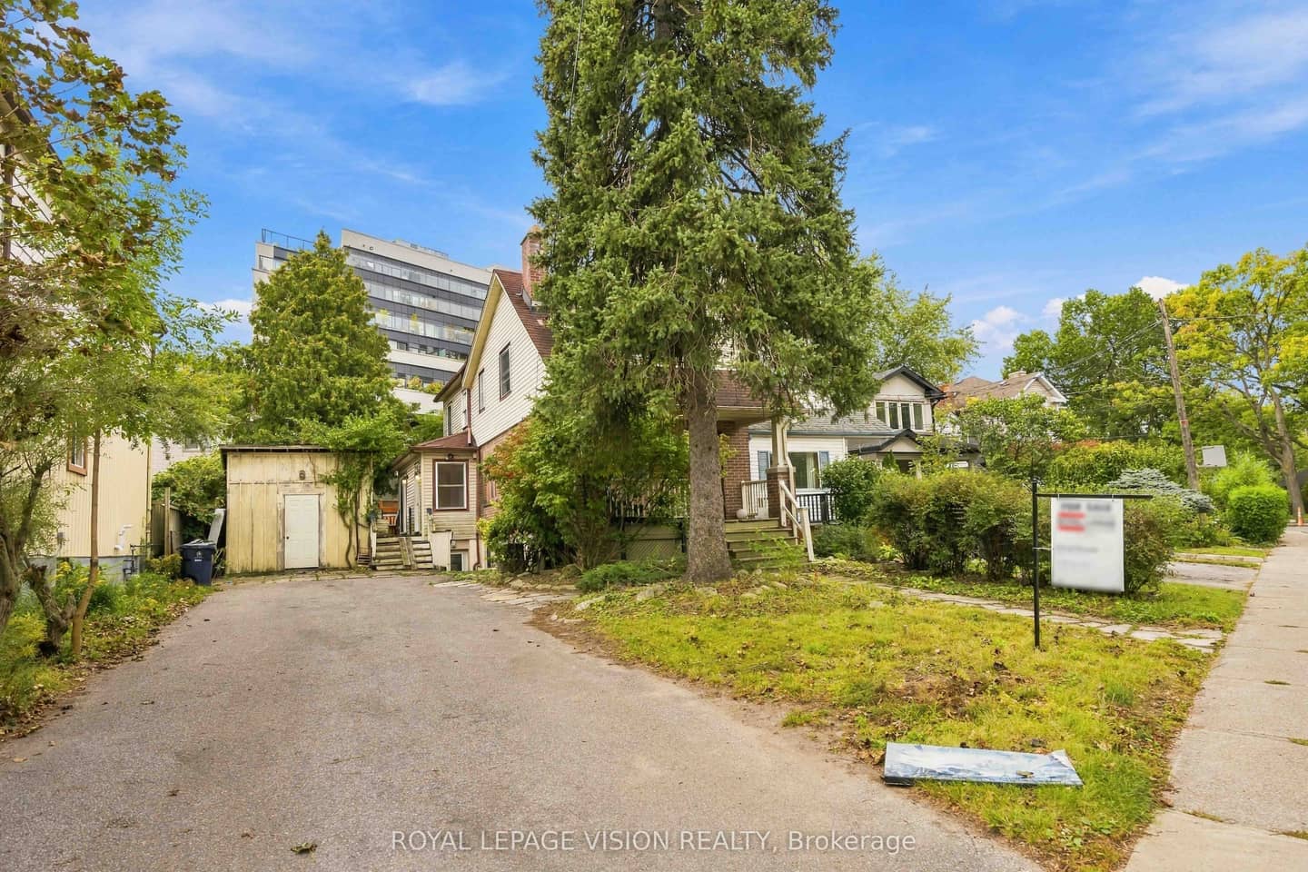 9 East Road, Toronto, ON M1N 1Z9
