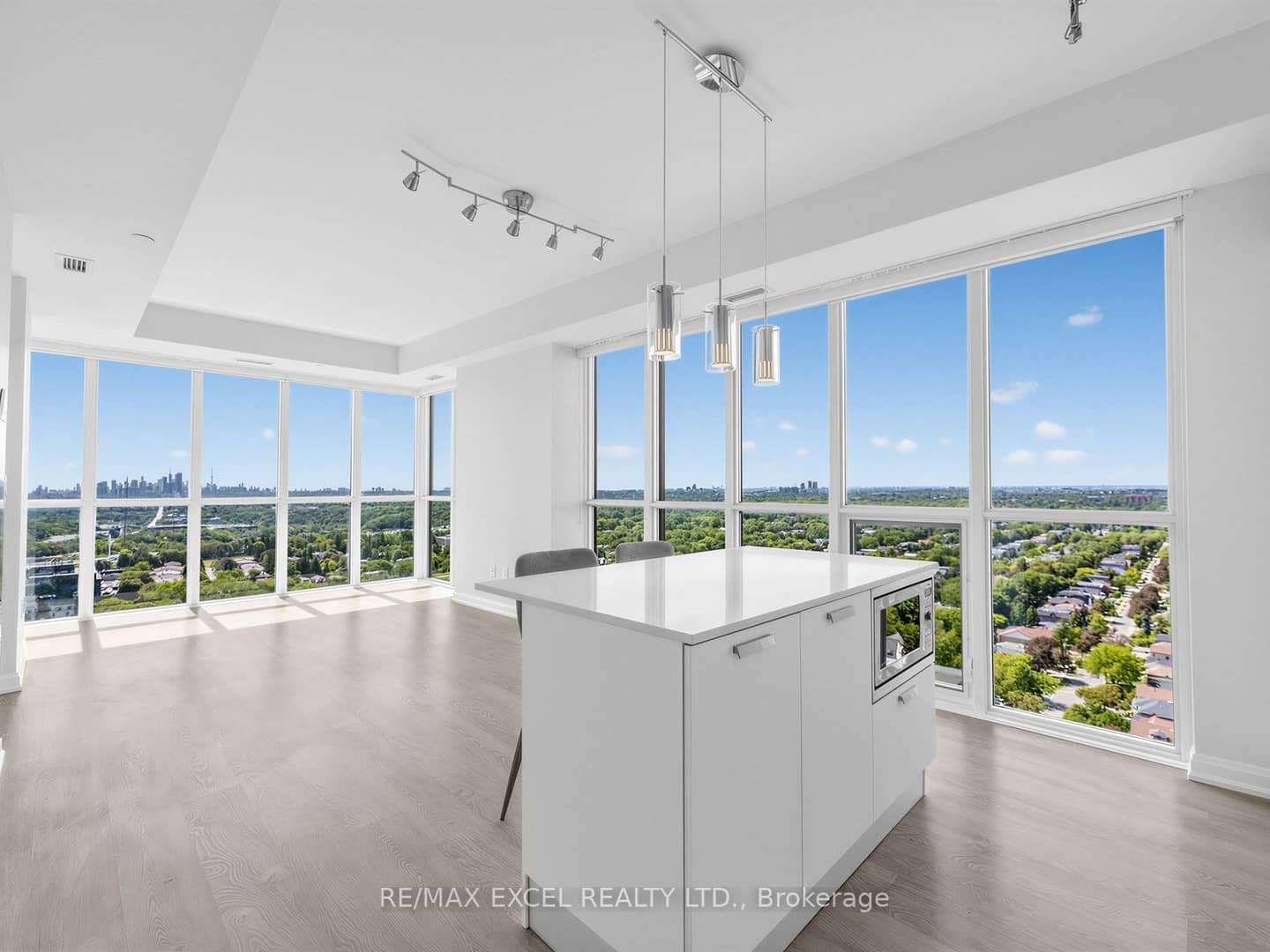 11 Bogert Avenue 2403, Toronto, ON M2N 0H4