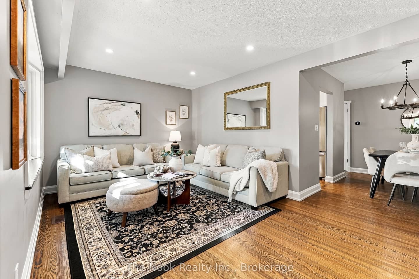 293 Brighton Court, Oshawa, ON L1G 6H5