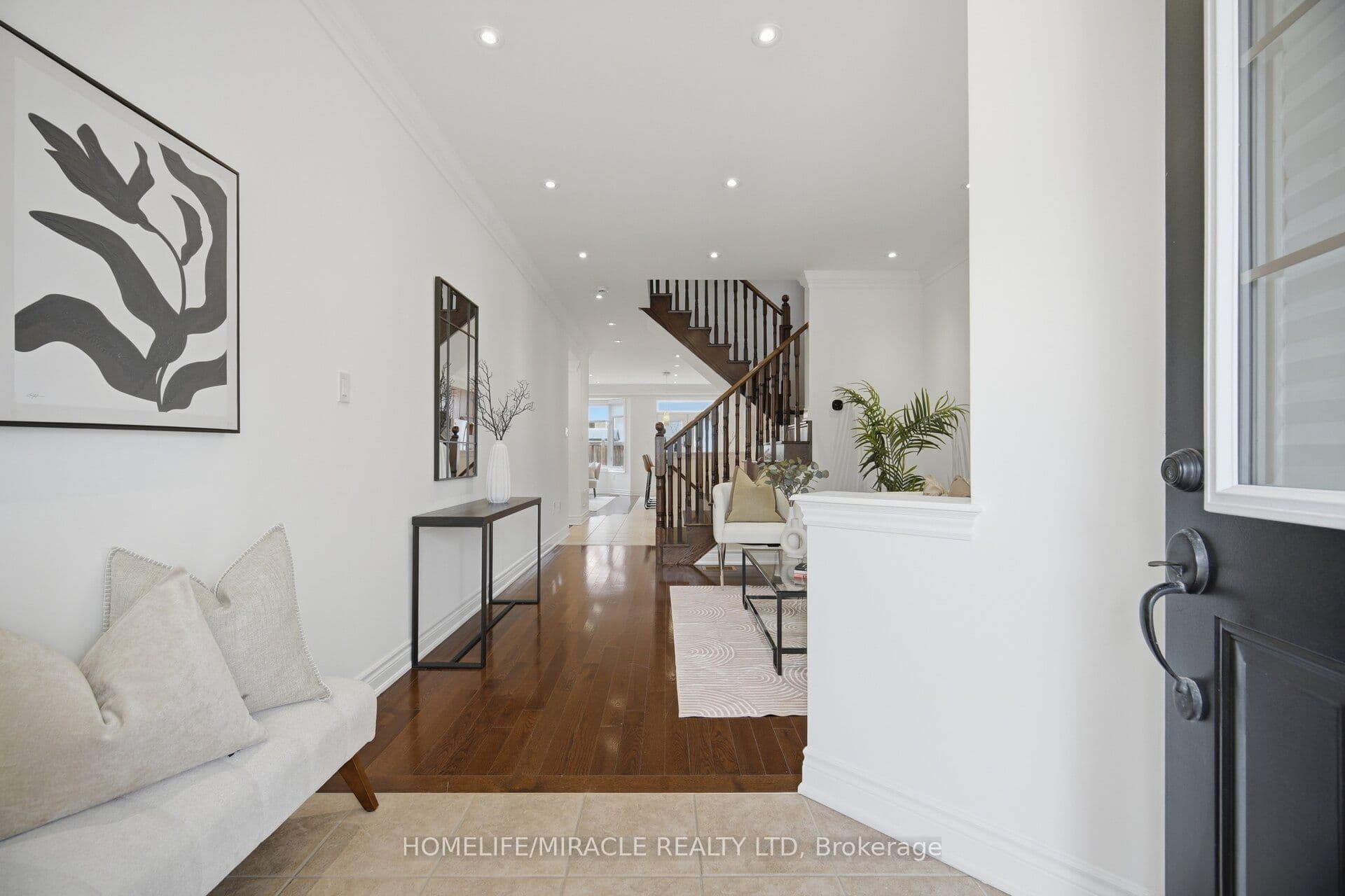 28 Kincardine Street, Vaughan, ON L4H 4H7