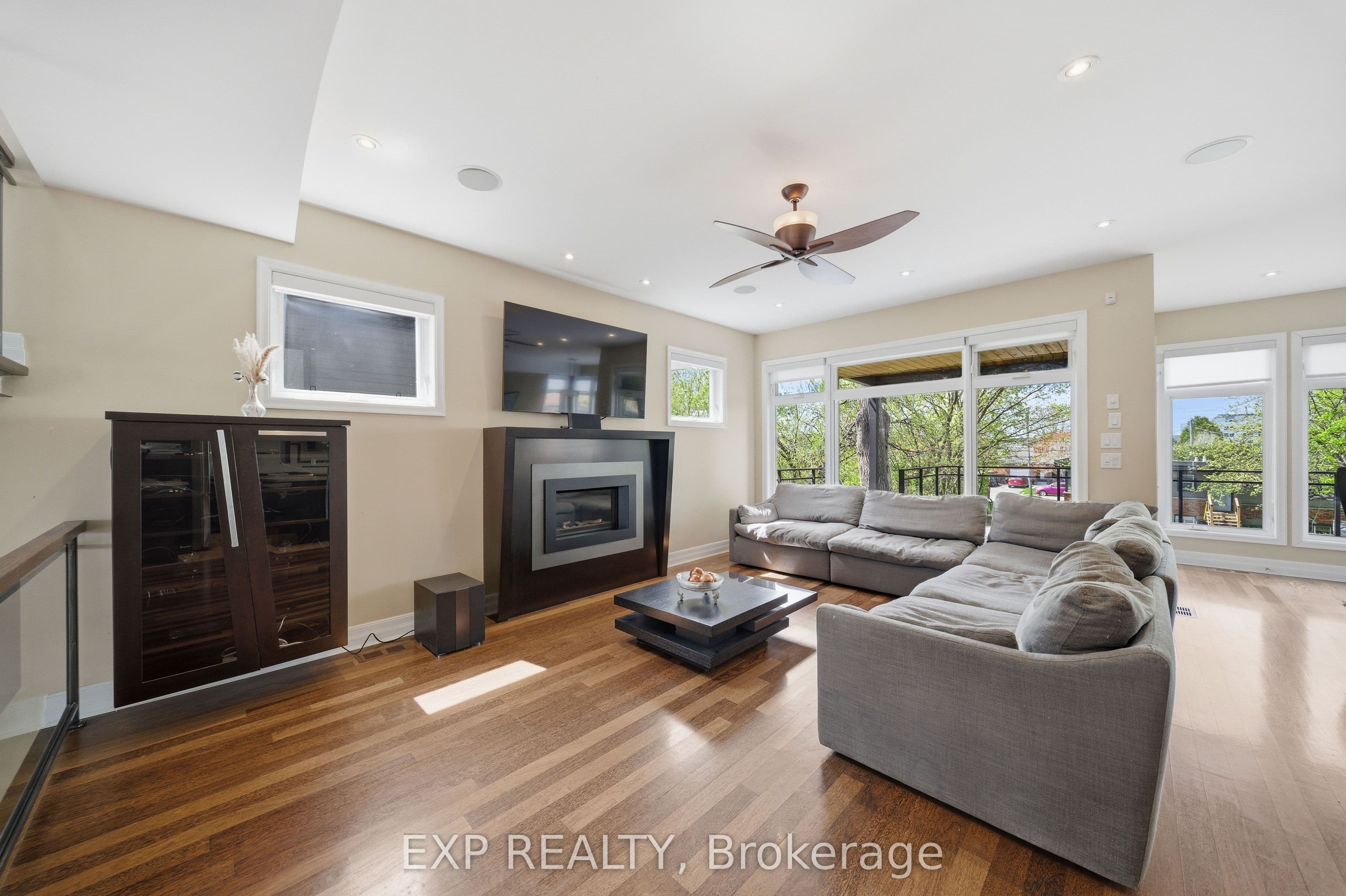 1356 Louis Lane, Cyrville - Carson Grove - Pineview, ON K1B 3P3