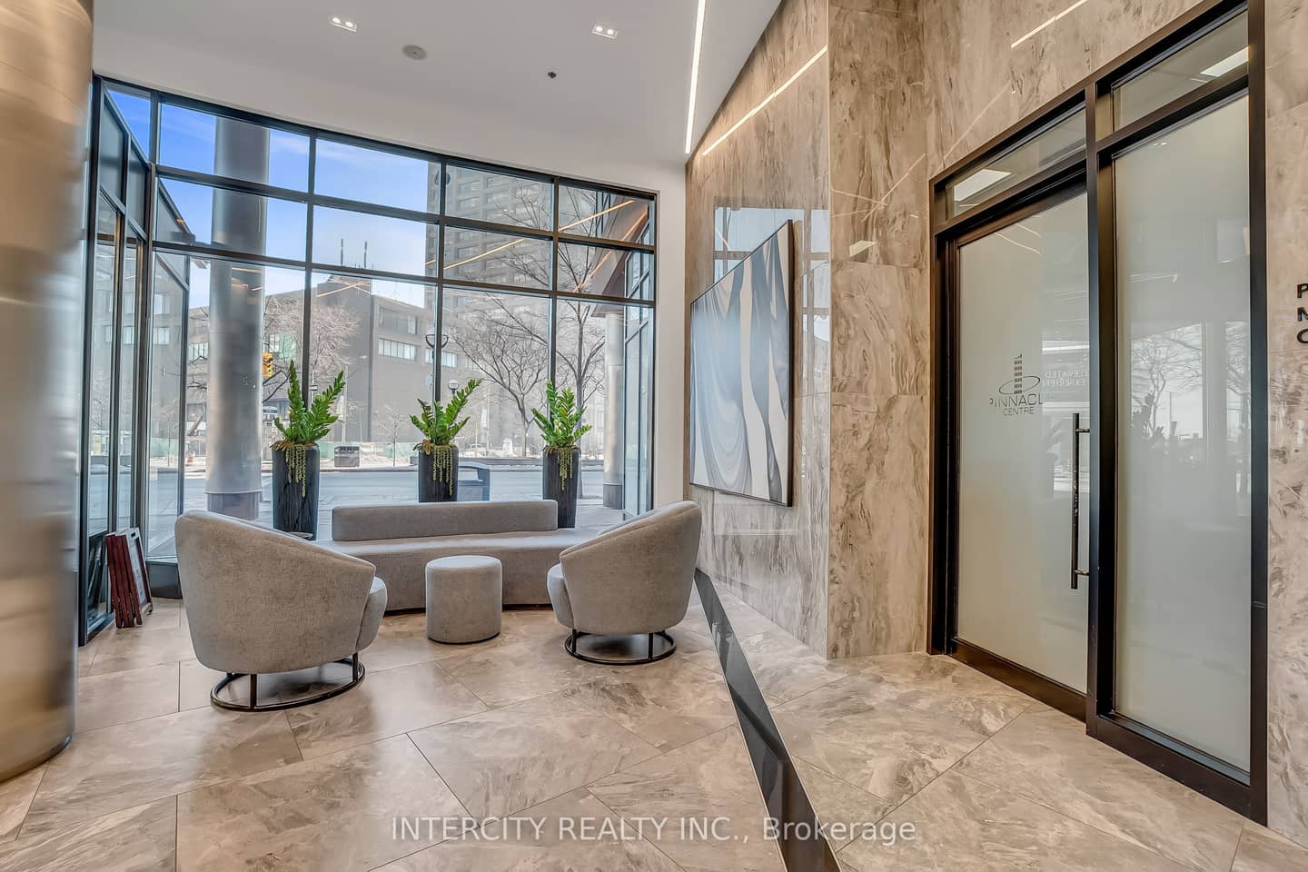 12 Yonge Street 1010, Toronto, ON M5E 1Z9