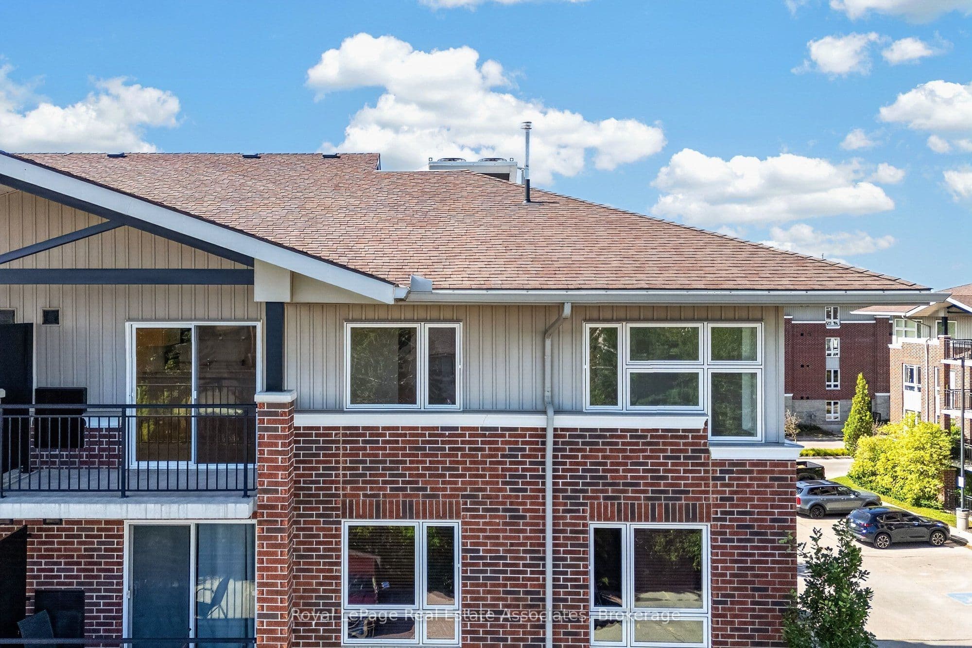 41 Goodwin Drive 401, Guelph, ON N1L 0E7
