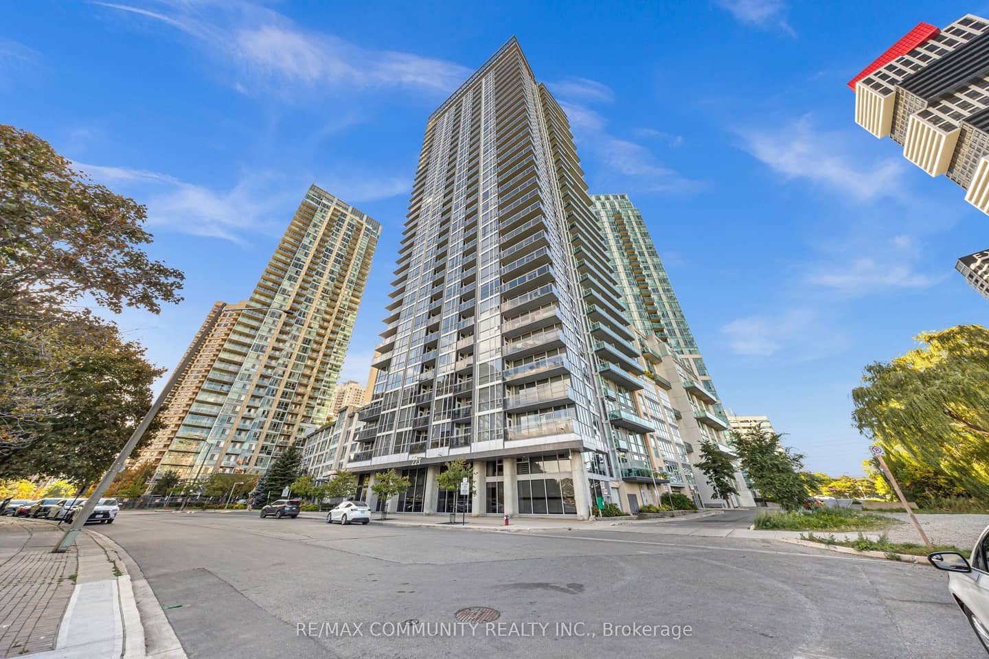 223 Webb Drive 2901, Mississauga, ON L5B 0E8