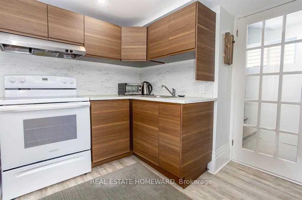 81 Sweetland Avenue Lower, Lower Town - Sandy Hill, ON K1N 7T9