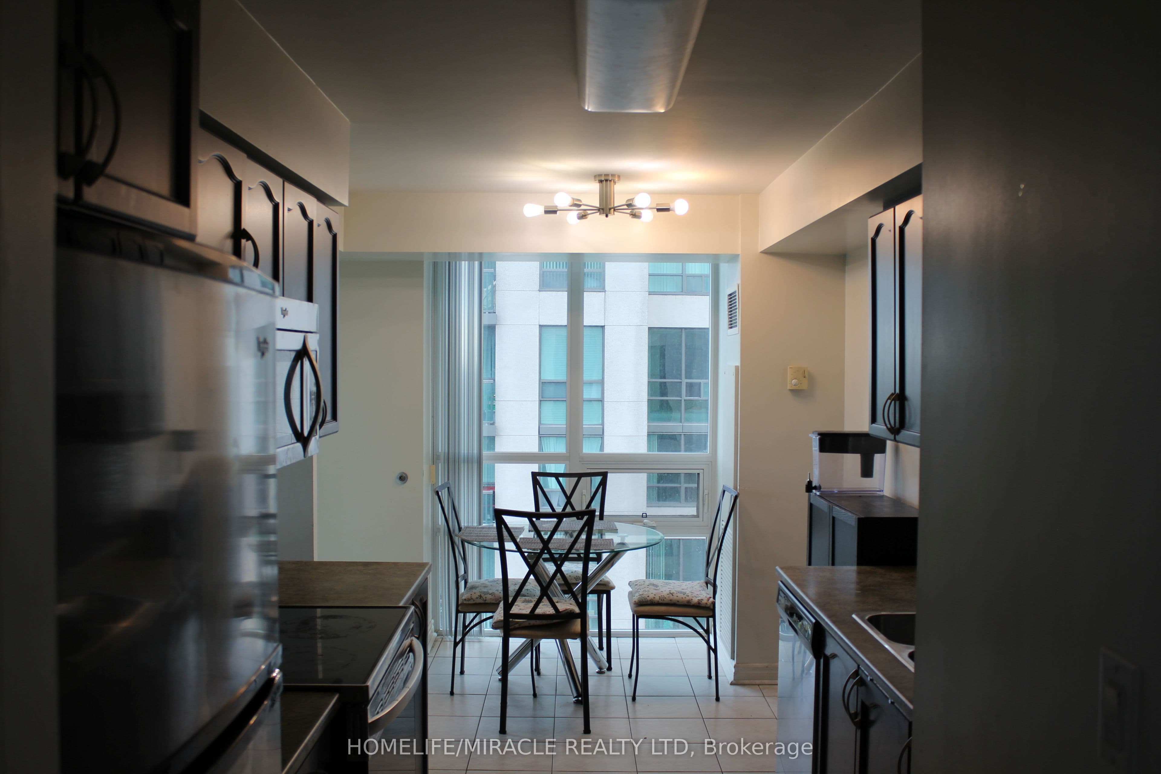 88 Grangeway Avenue 1608, Toronto, ON M1H 0A2