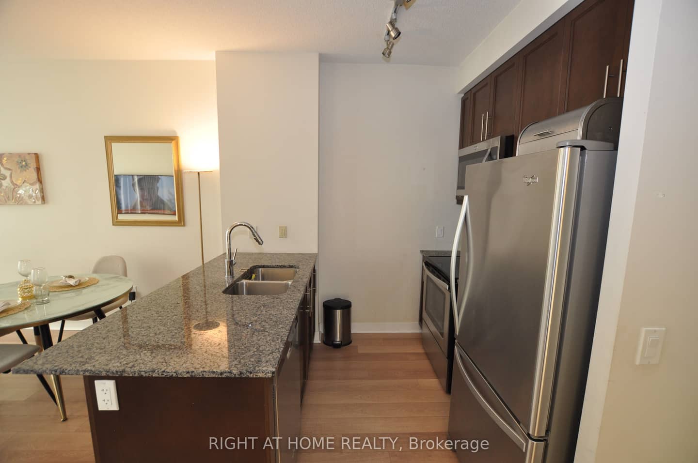 3975 Grand Park Drive 1705, Mississauga, ON L5B 4M6