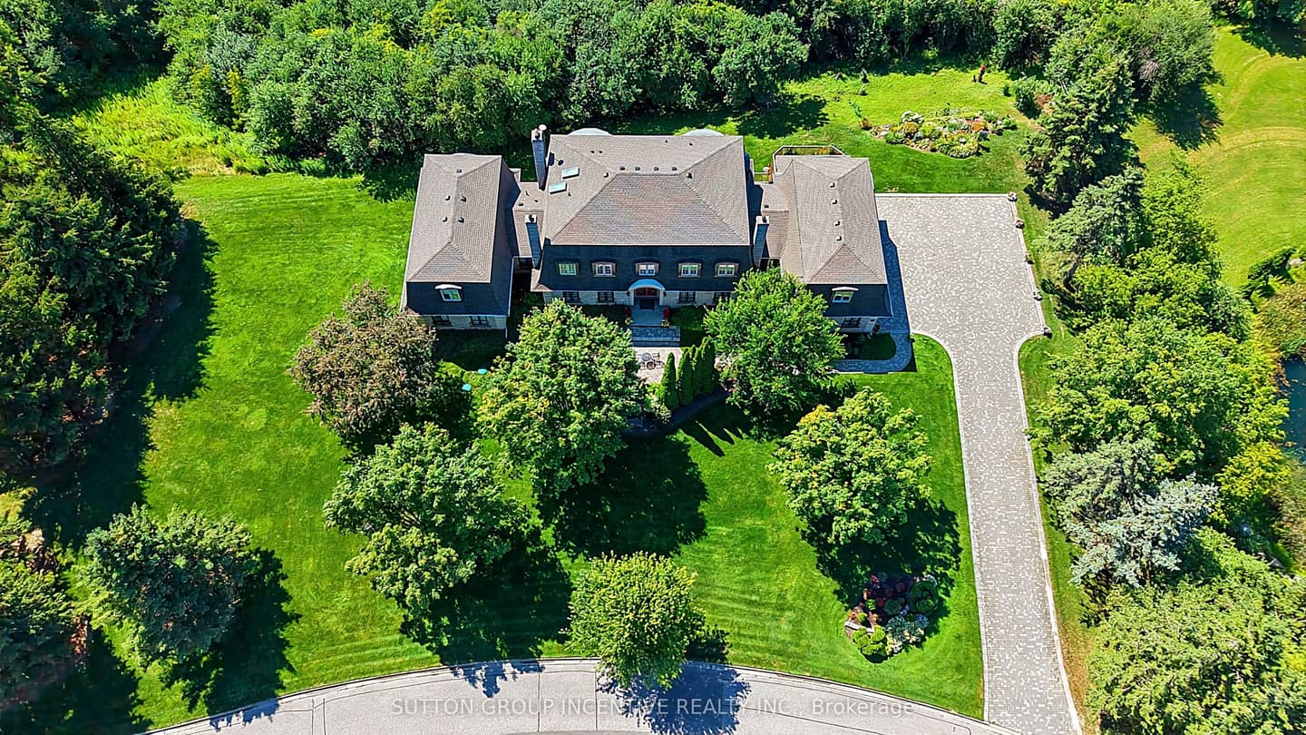25 Bovair Trail, Aurora, ON L4G 7C8