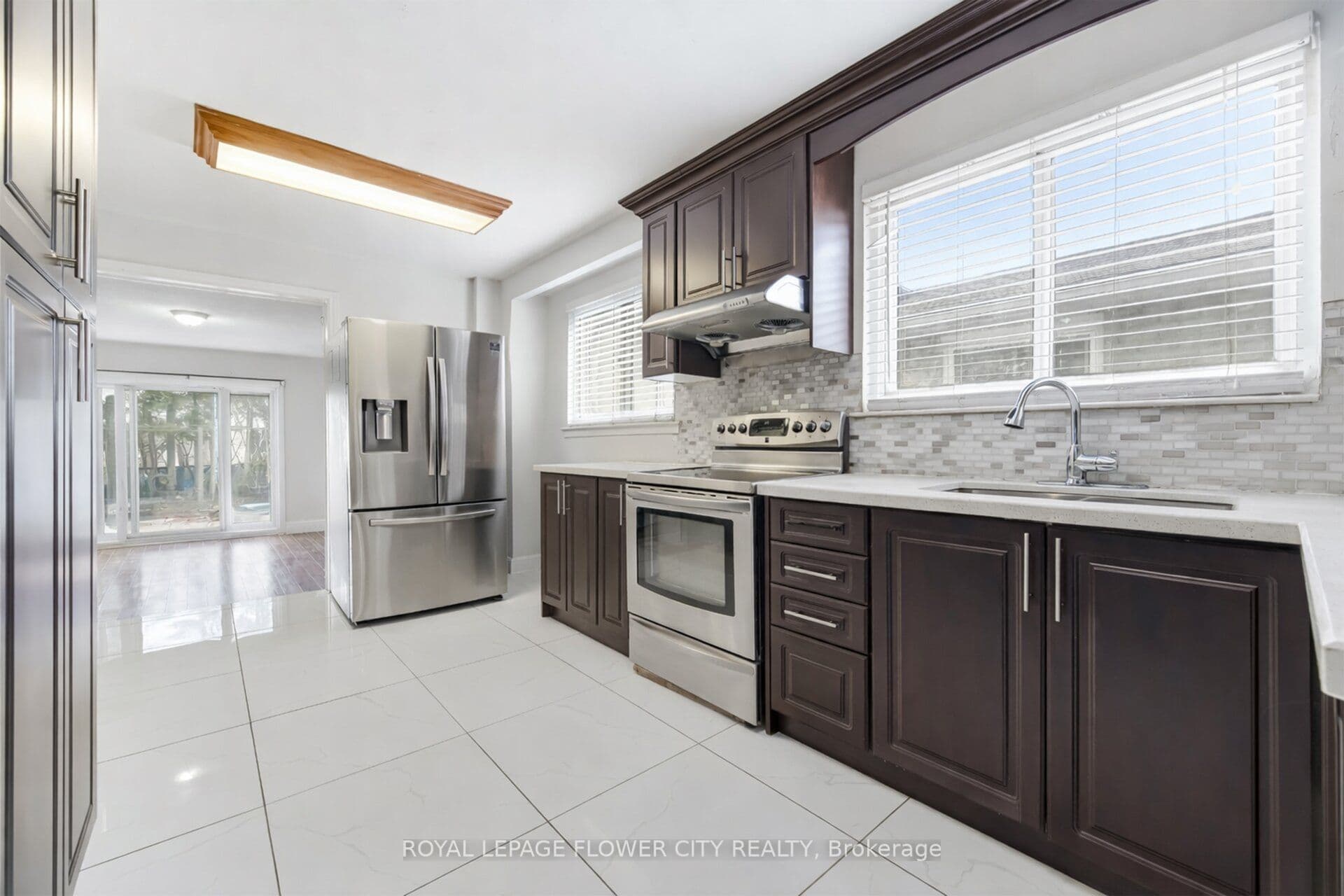 3027 Coral Drive, Mississauga, ON L4T 1Z2