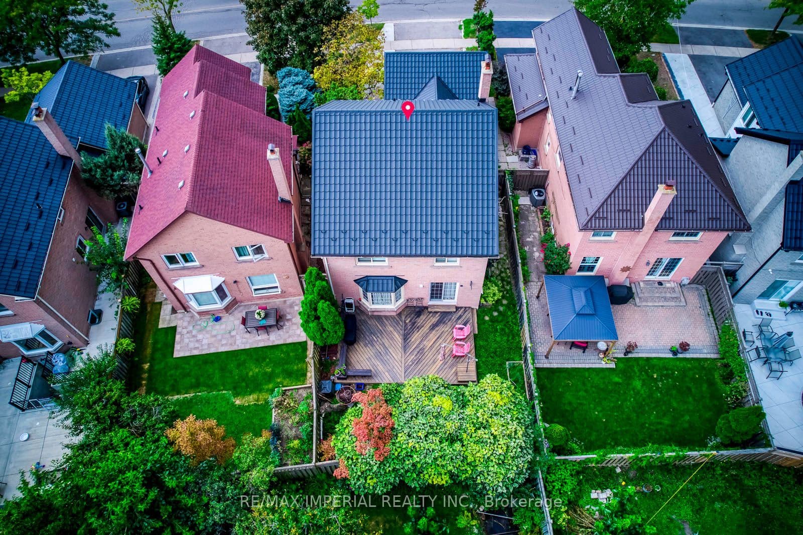 301 Kingsbridge Garden Circle, Mississauga, ON L5R 1L2