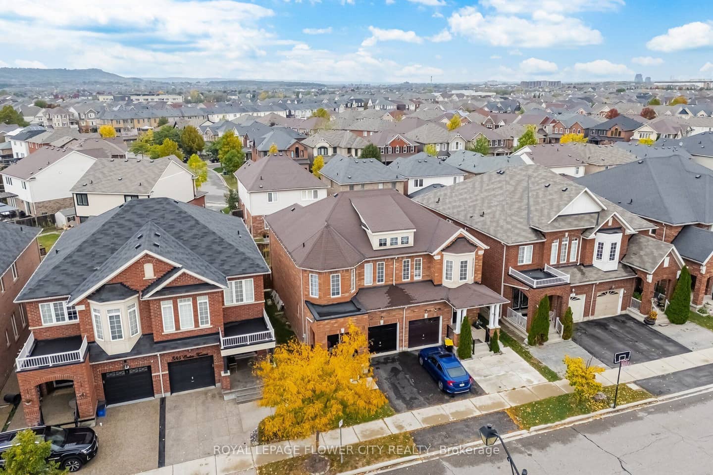 381 Cedric Terrace, Milton, ON L9T 8P7