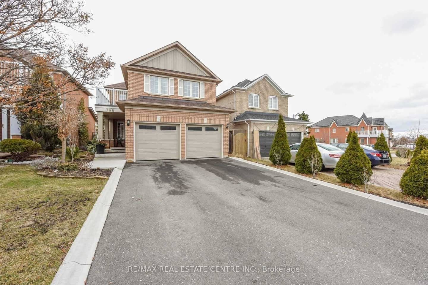 764 Avocado Crescent, Mississauga, ON L5W 1H4