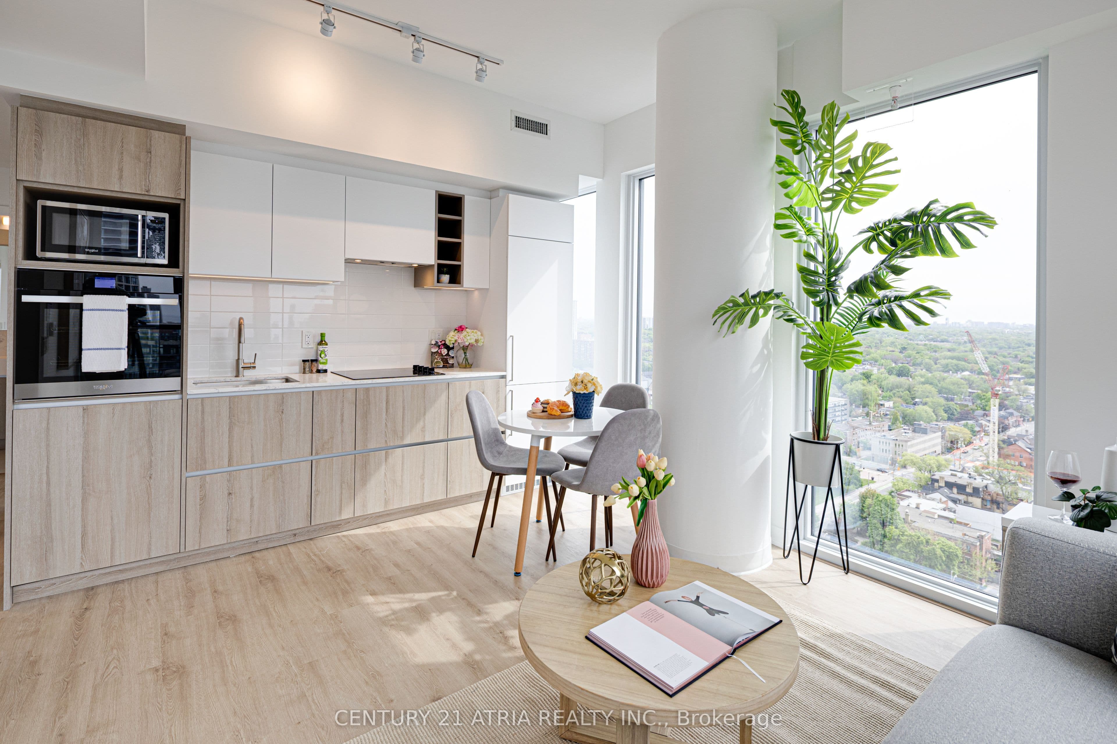 319 Jarvis Street 2515, Toronto, ON M5B 0C8