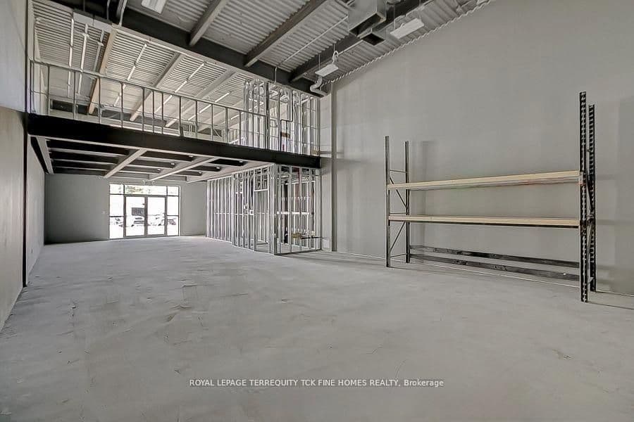 472 Taunton Road W 3, Oshawa, ON L1L 0N8