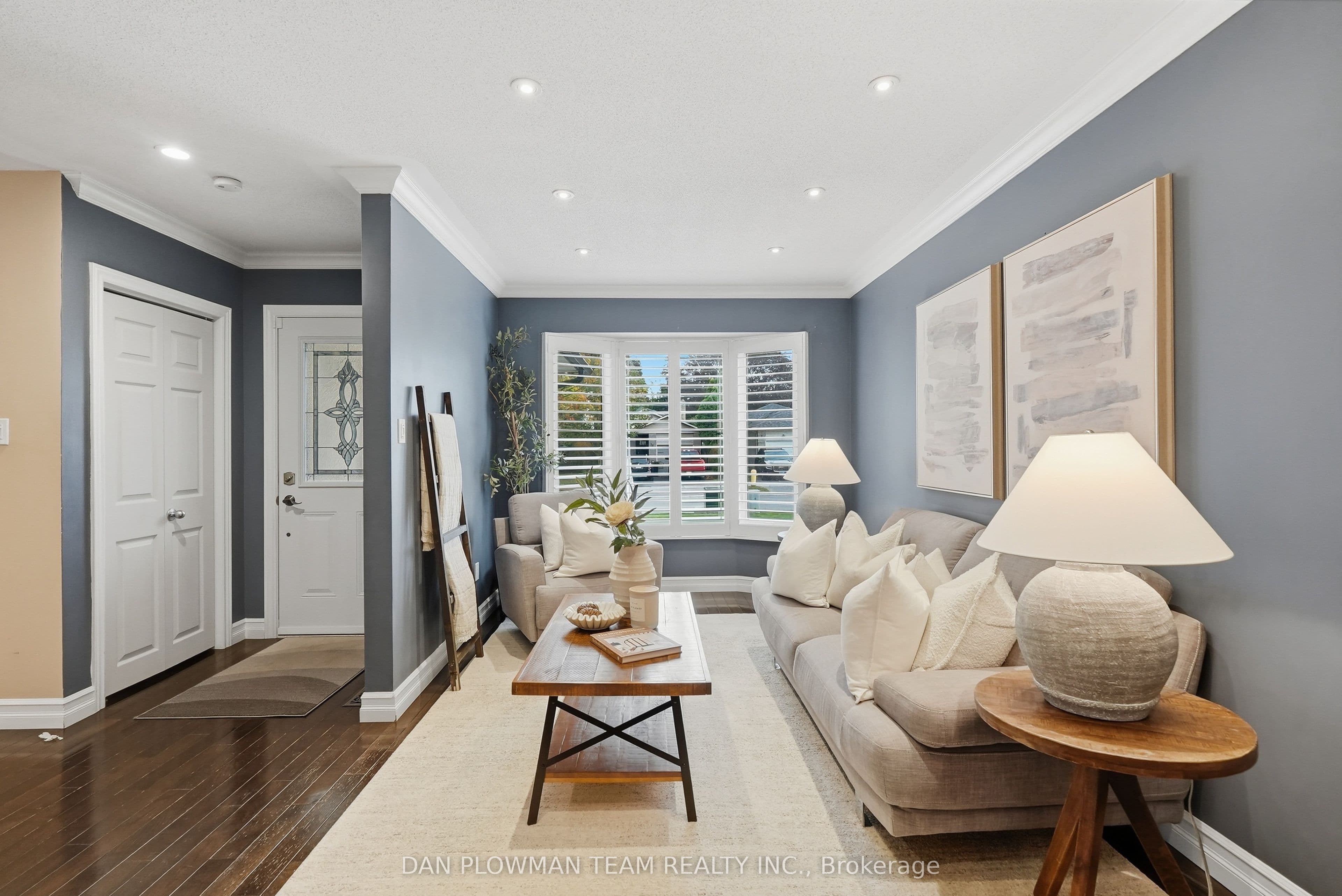 77 Hialeah Crescent, Whitby, ON L1N 6P9