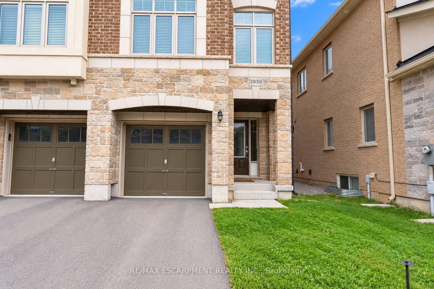 3930 Tufgar Crescent, Burlington, ON L7M 2A4