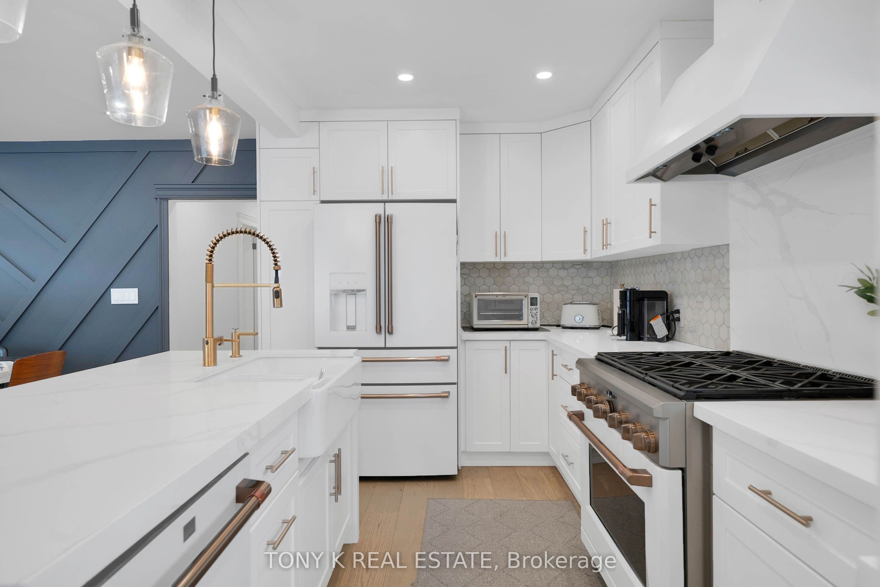 50 Ranstone Gardens, Toronto, ON M1K 2T4