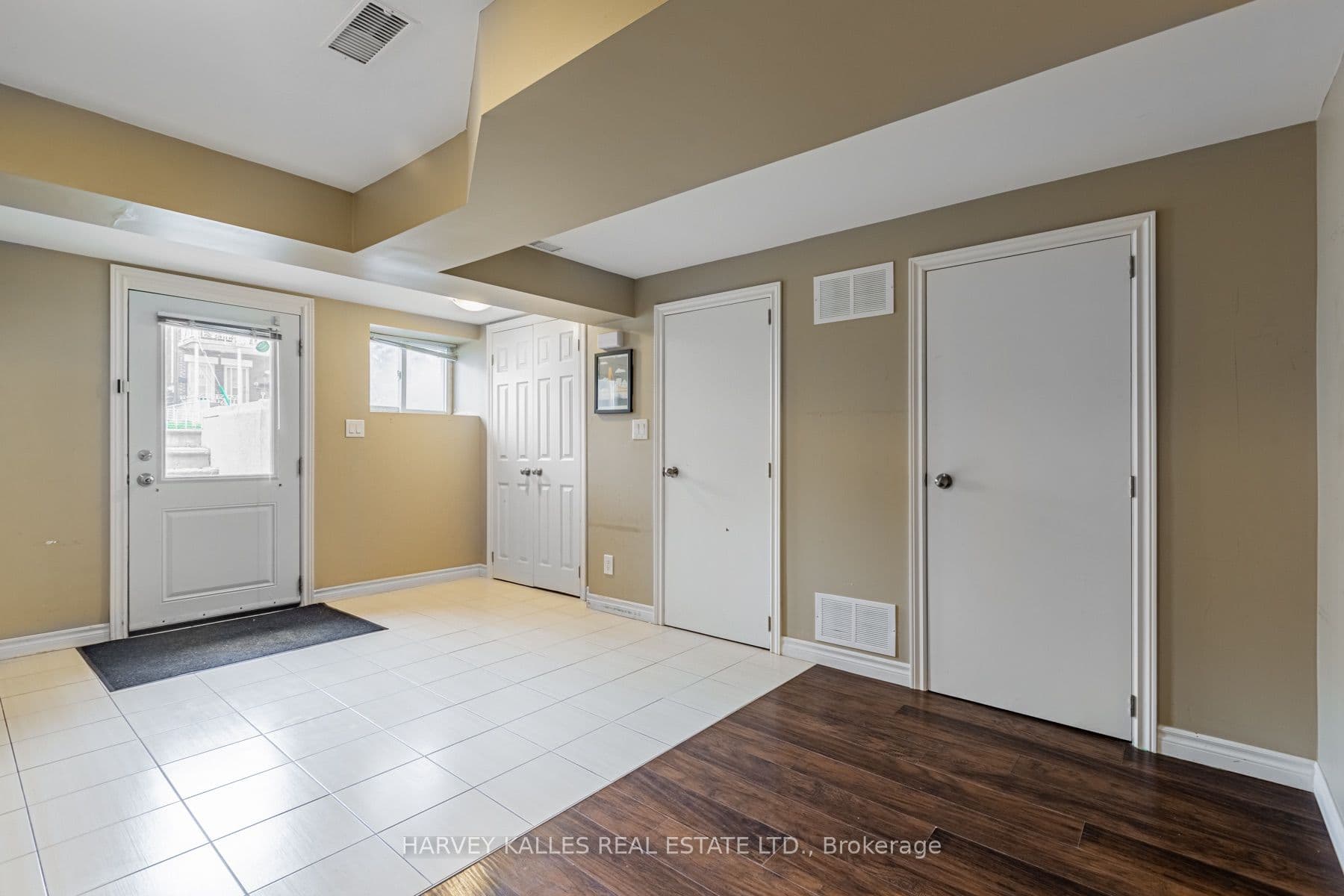 313 Glenholme Avenue, Toronto, ON M6E 3E2