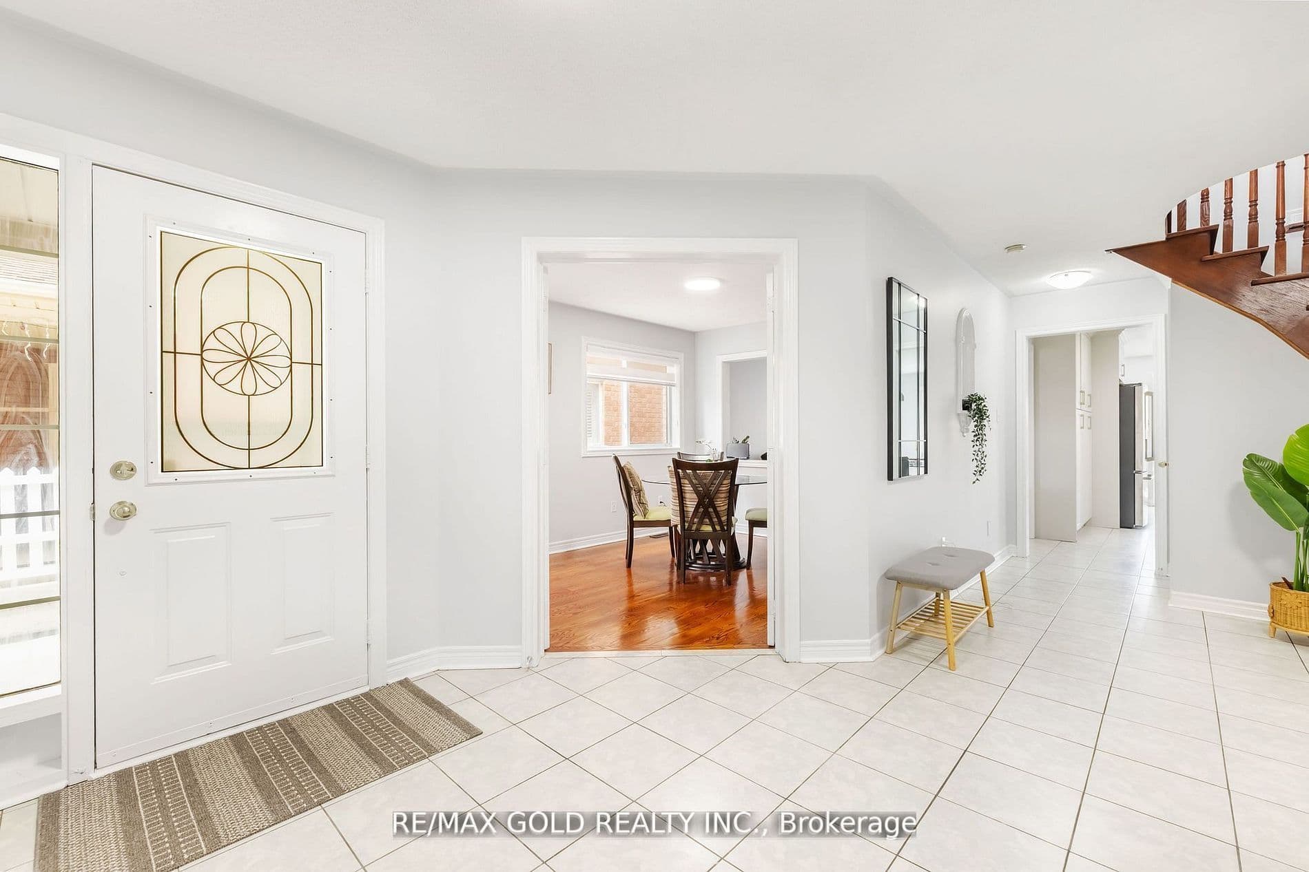 17 Dovesong Drive, Brampton, ON L6R 1V9