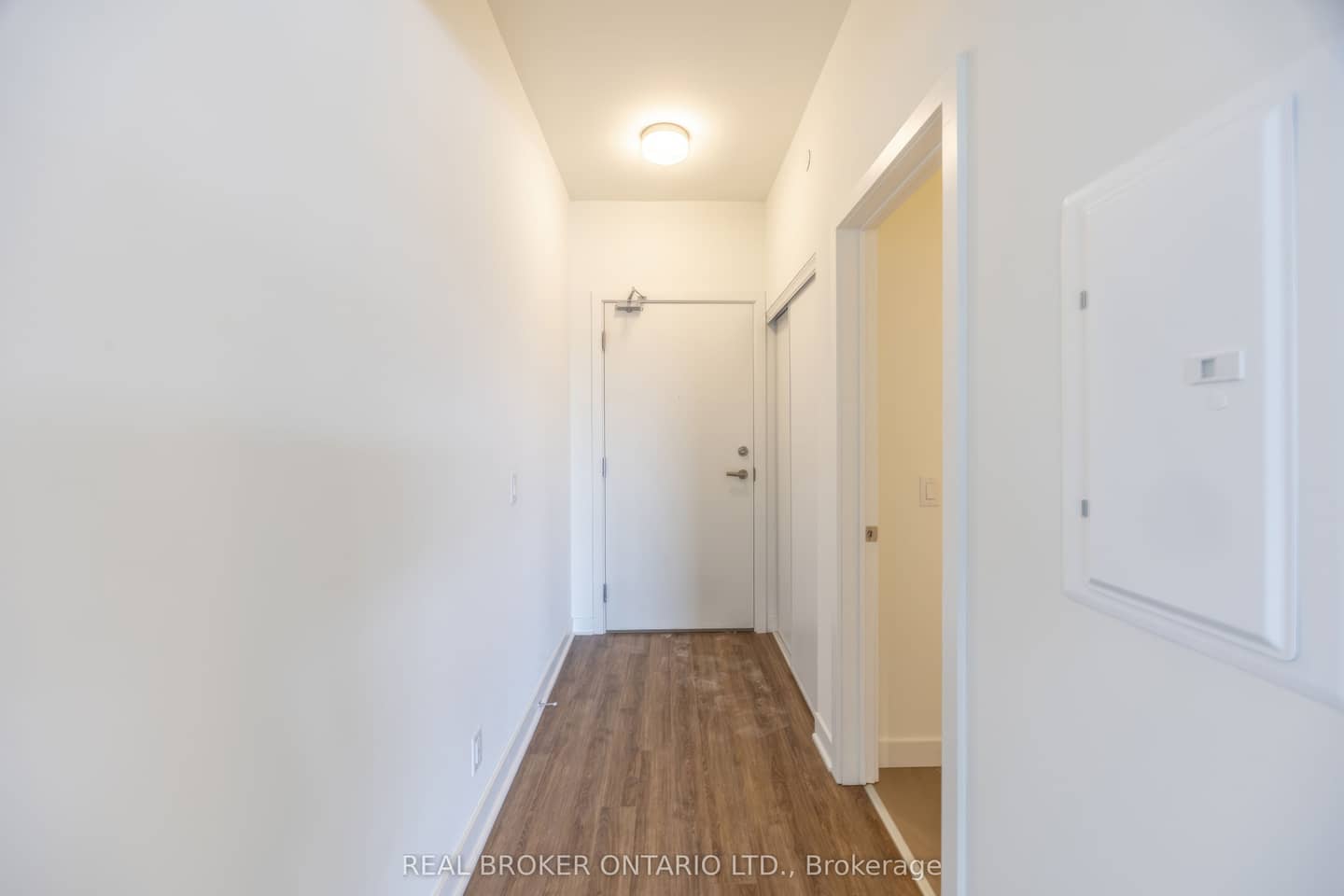51 Clarington Boulevard 402, Clarington, ON L1C 7J8