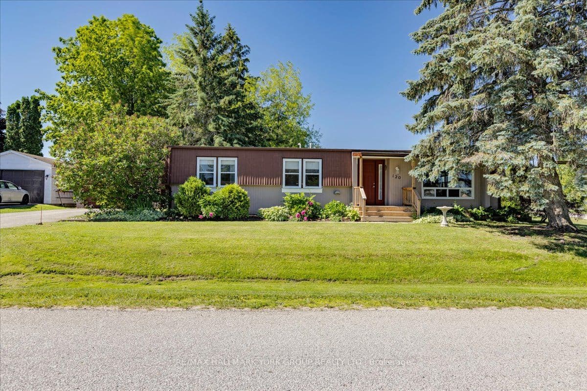 120 Roxanna Drive, Georgina, ON L0E 1R0