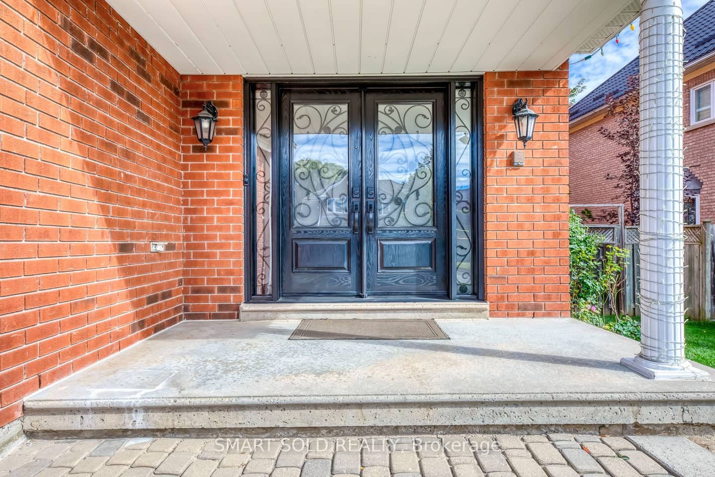 5291 Forest Hill Drive, Mississauga, ON L5M 5B7