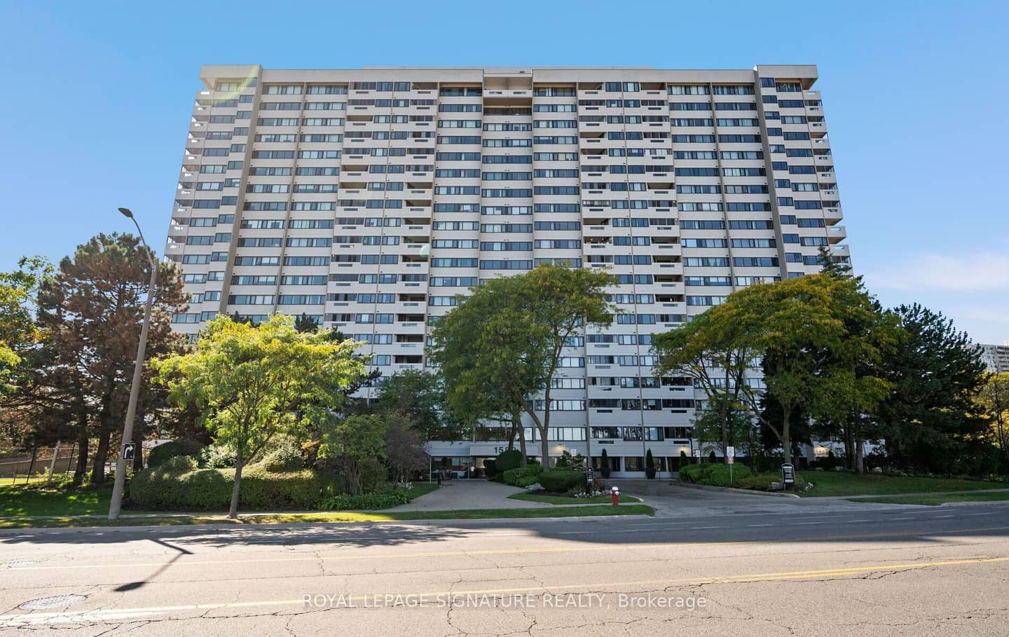 1580 Mississauga Valley Boulevard 1406, Mississauga, ON L5A 3T8