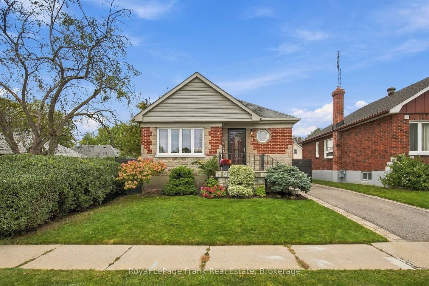 379 Arthur Street, Oshawa, ON L1H 1P2