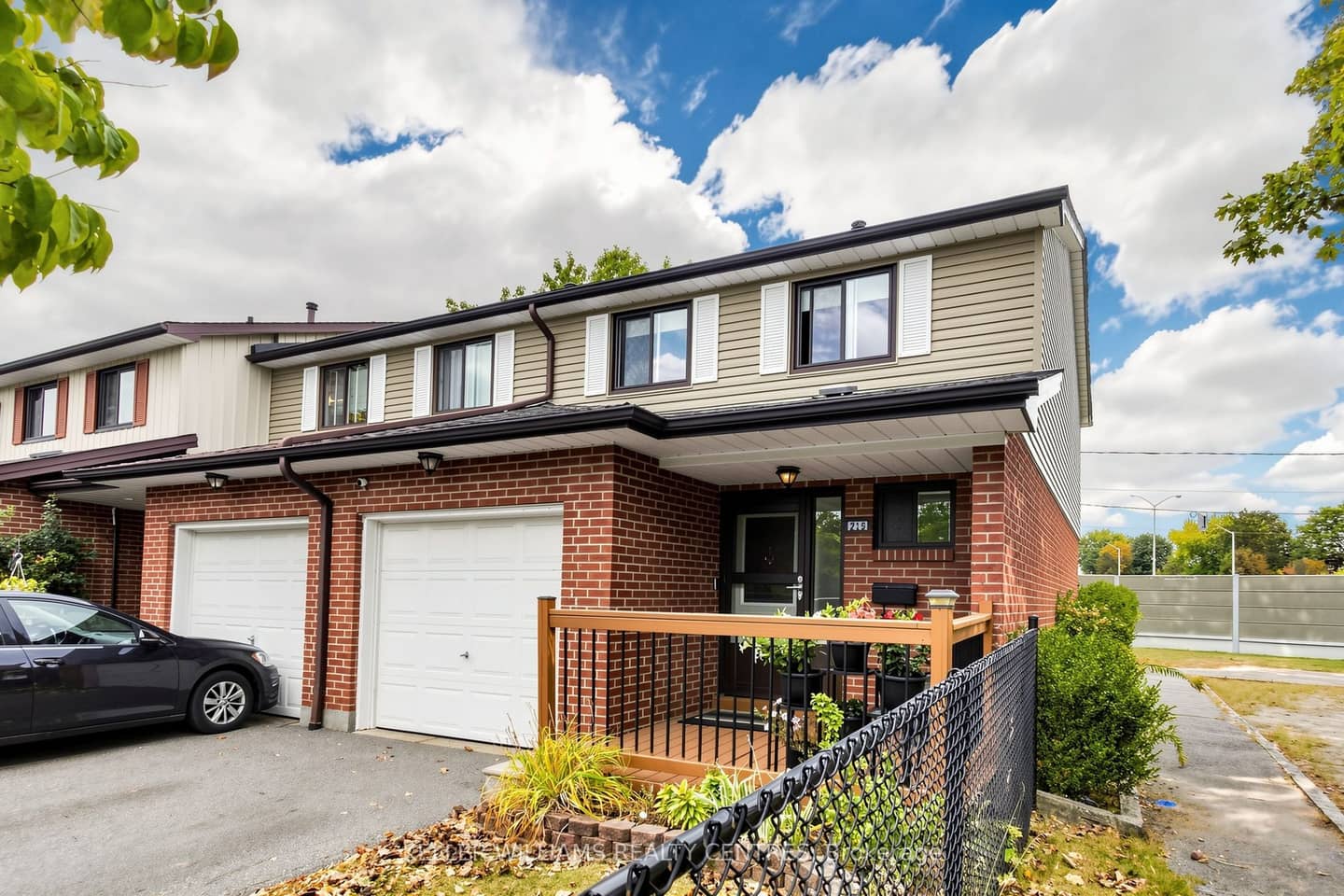 215 Baronwood Court 215, Brampton, ON L6V 3H9